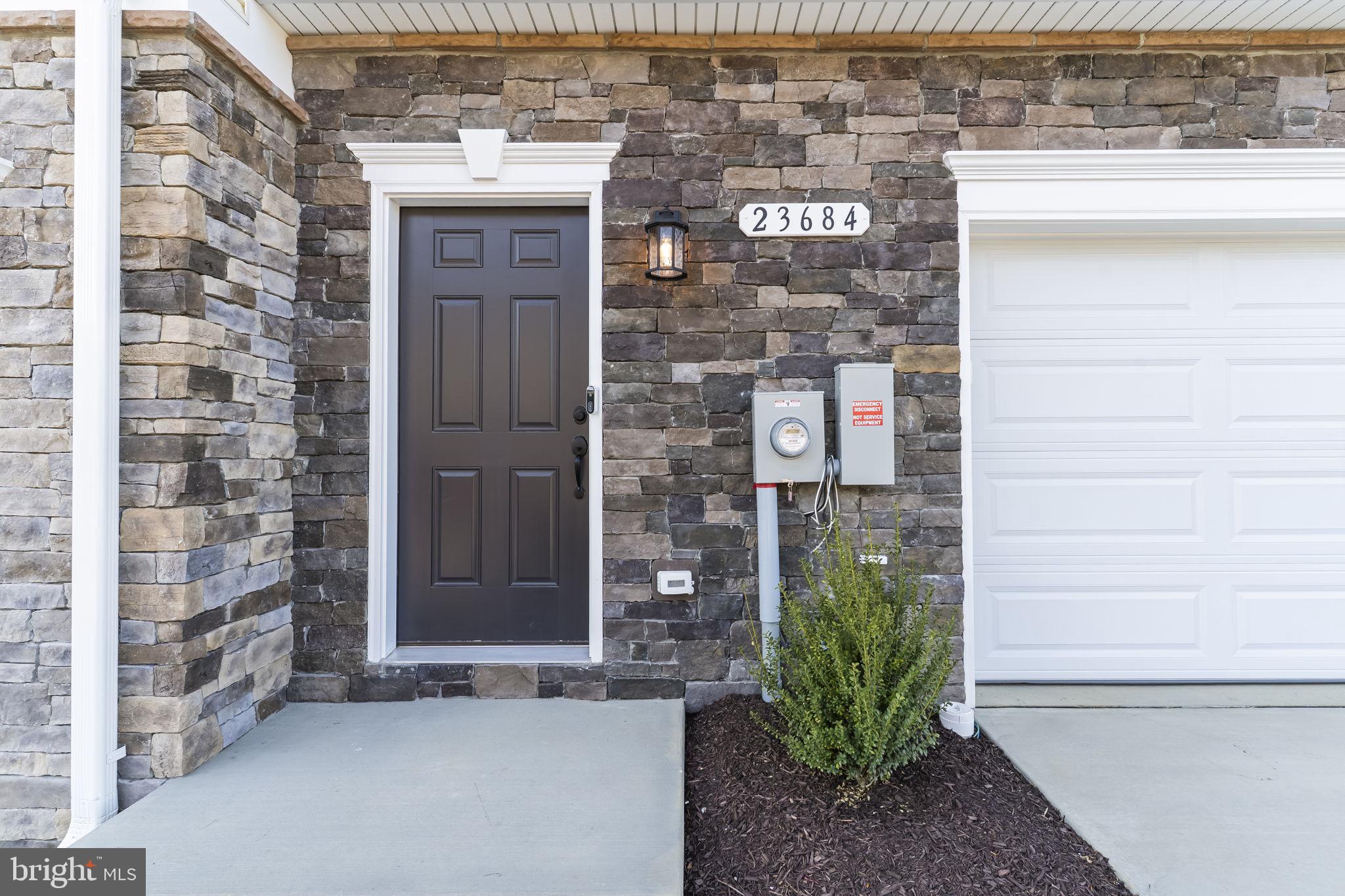 MEADOWS AT TOWN RUN II - Residential