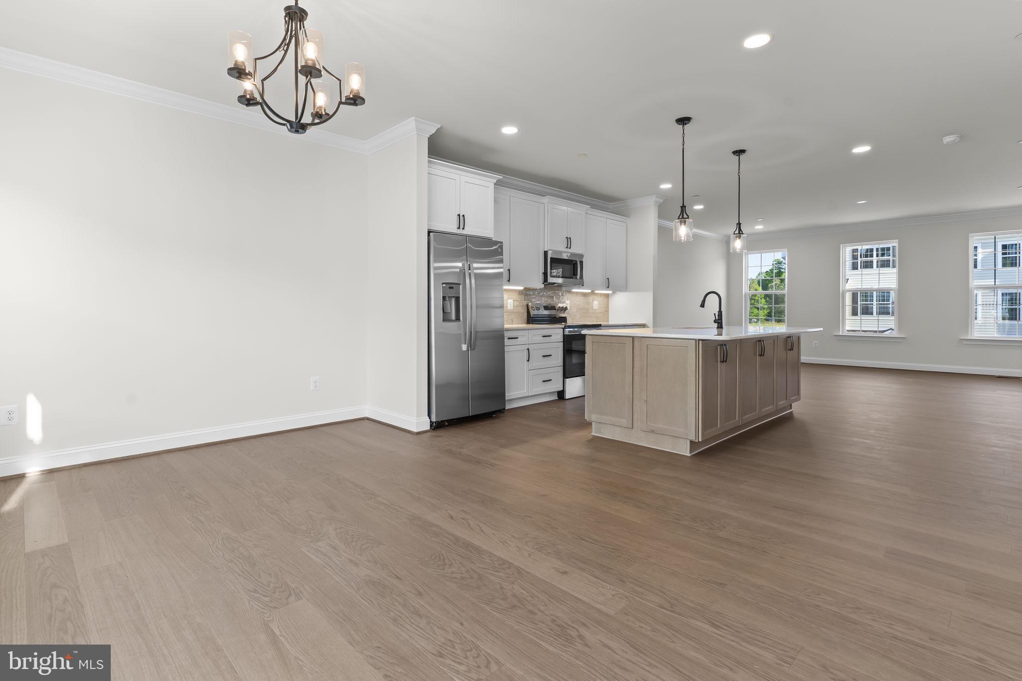 MEADOWS AT TOWN RUN II - Residential