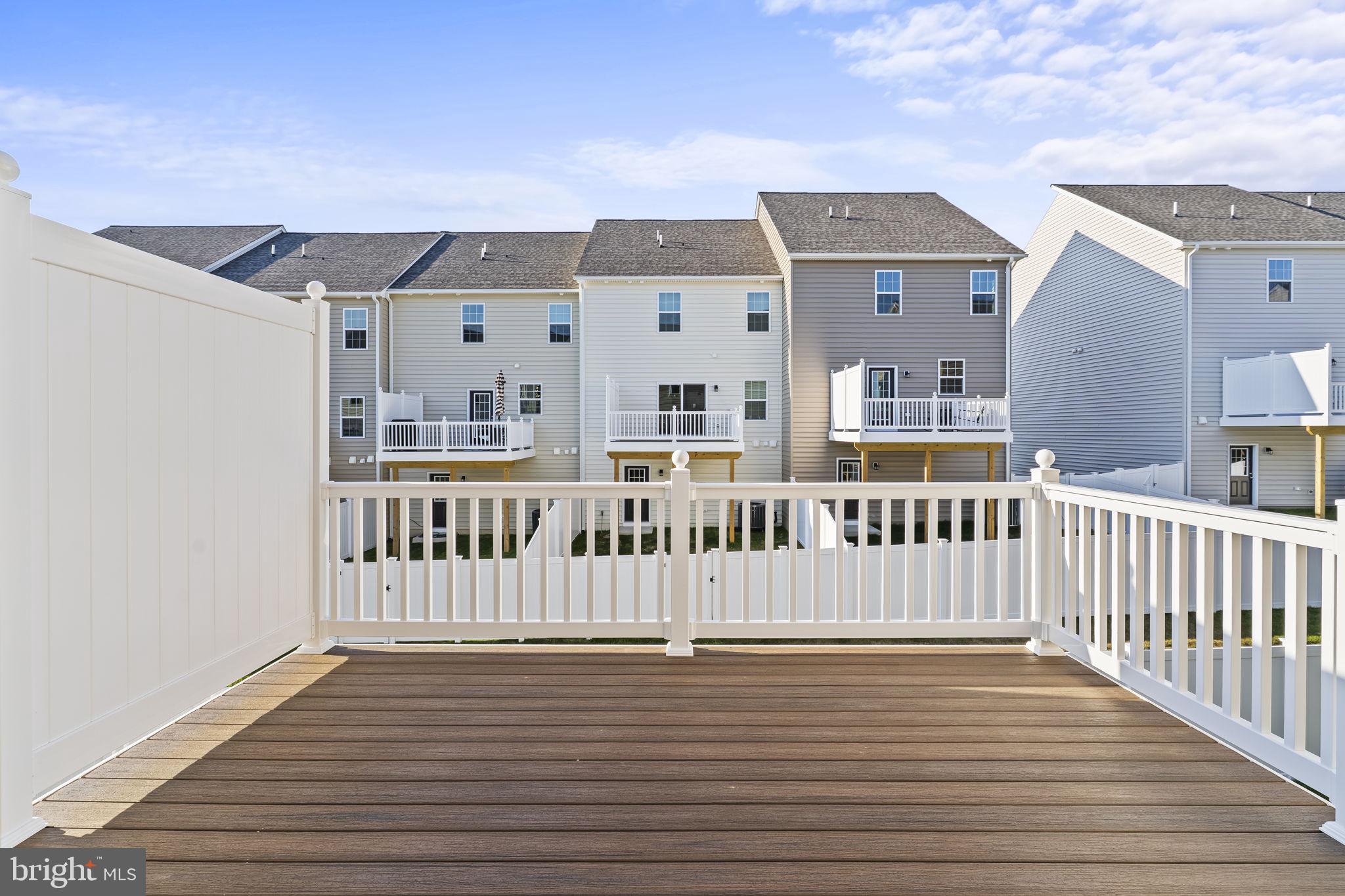 MEADOWS AT TOWN RUN II - Residential