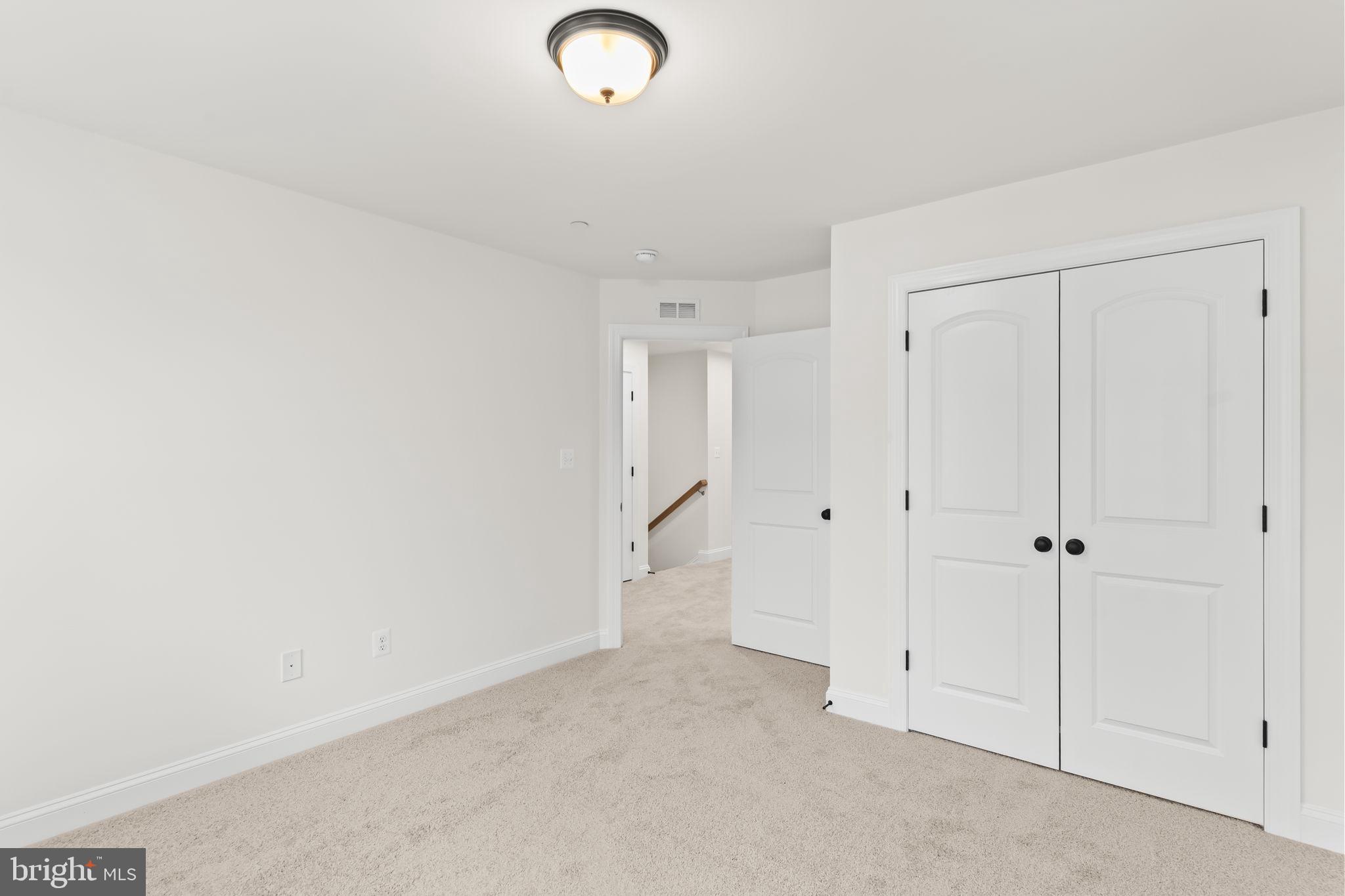 MEADOWS AT TOWN RUN II - Residential