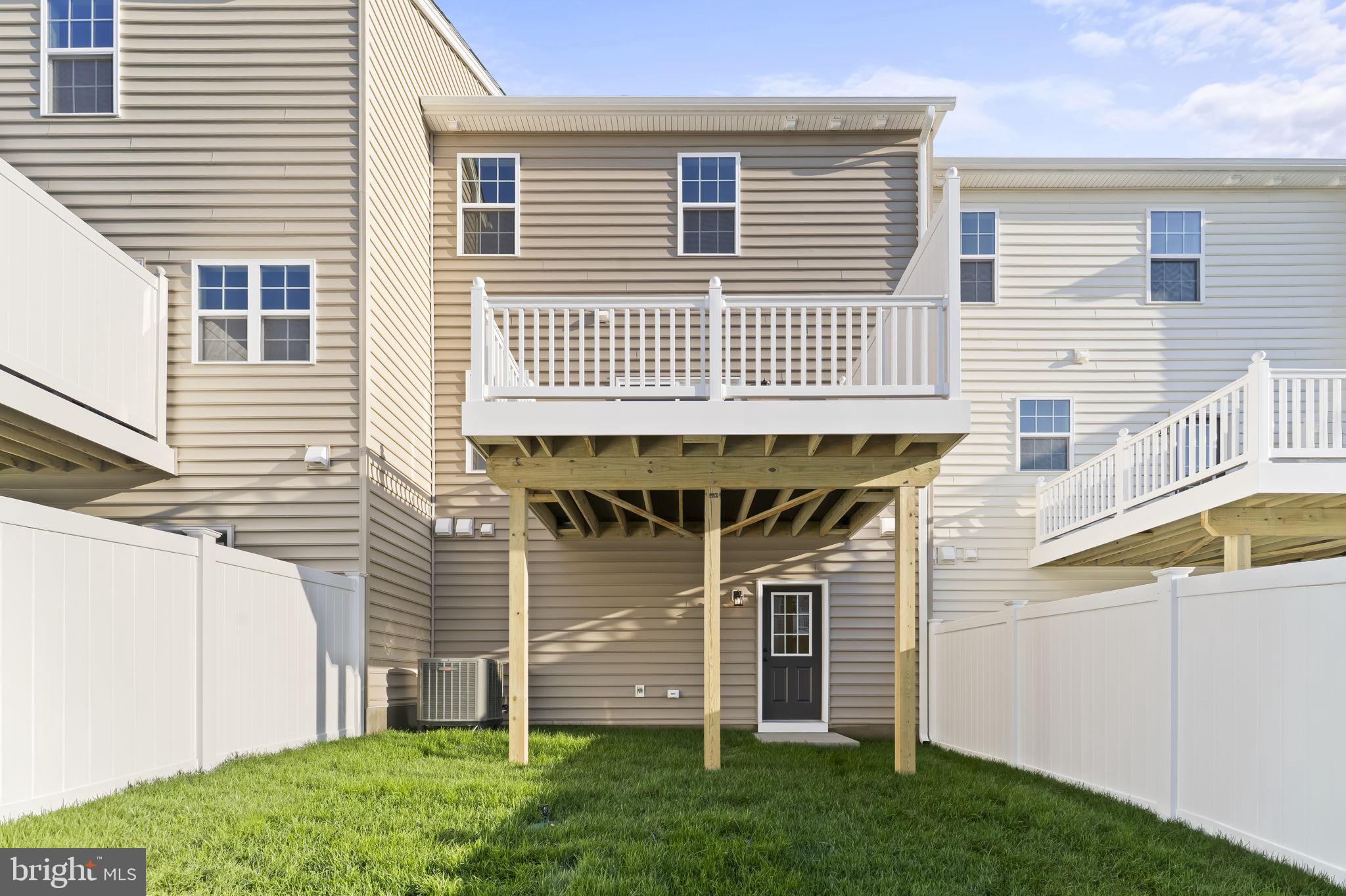 MEADOWS AT TOWN RUN II - Residential