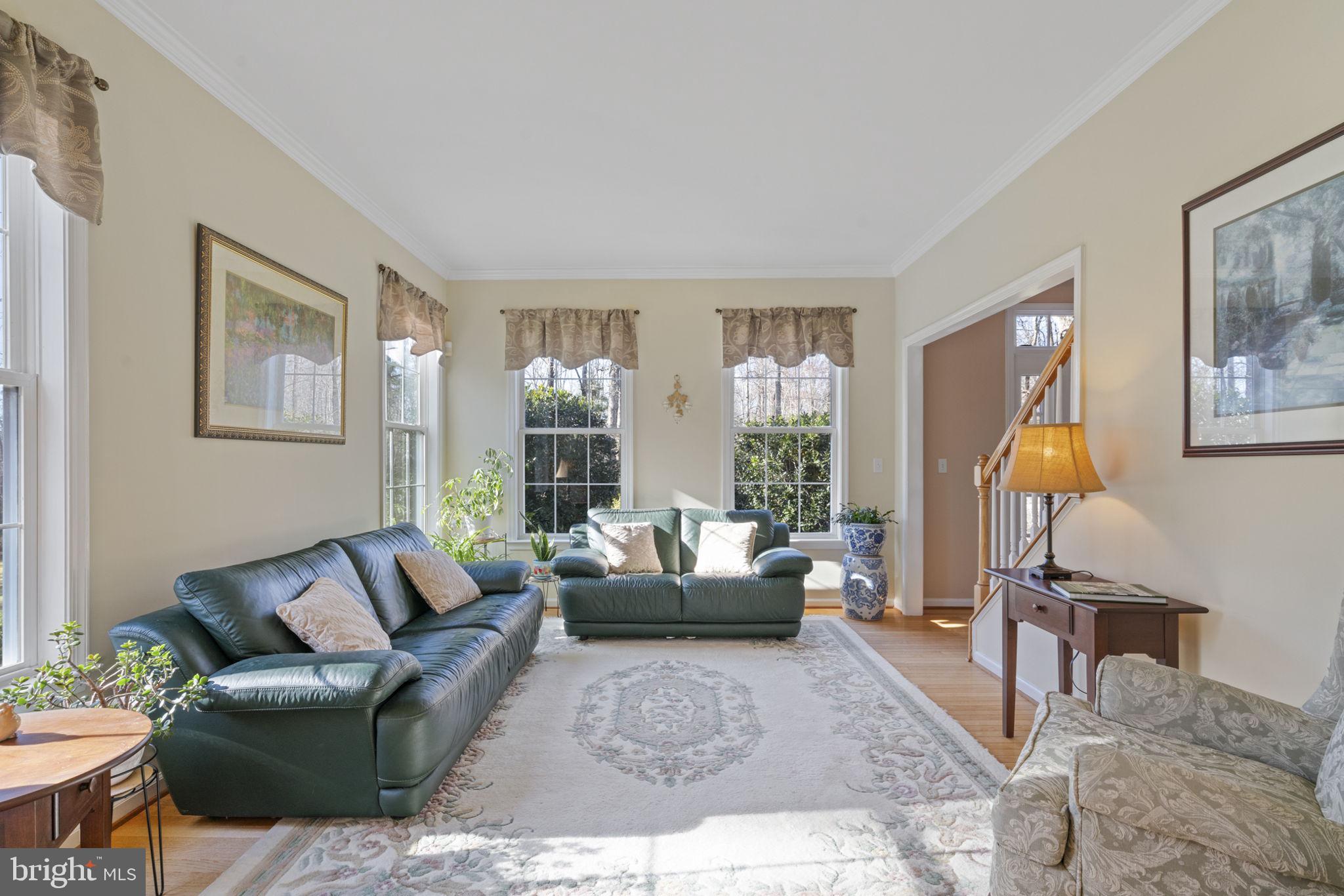 WINDSOR FOREST - Residential