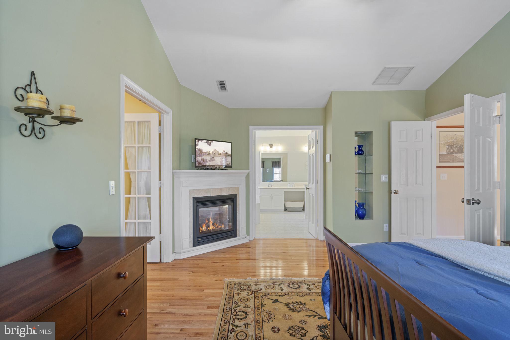 WINDSOR FOREST - Residential