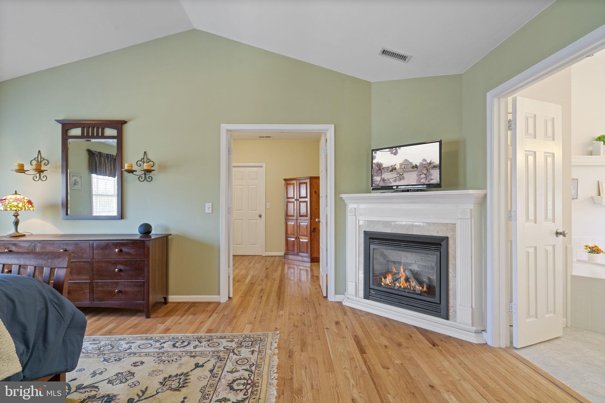 WINDSOR FOREST - Residential