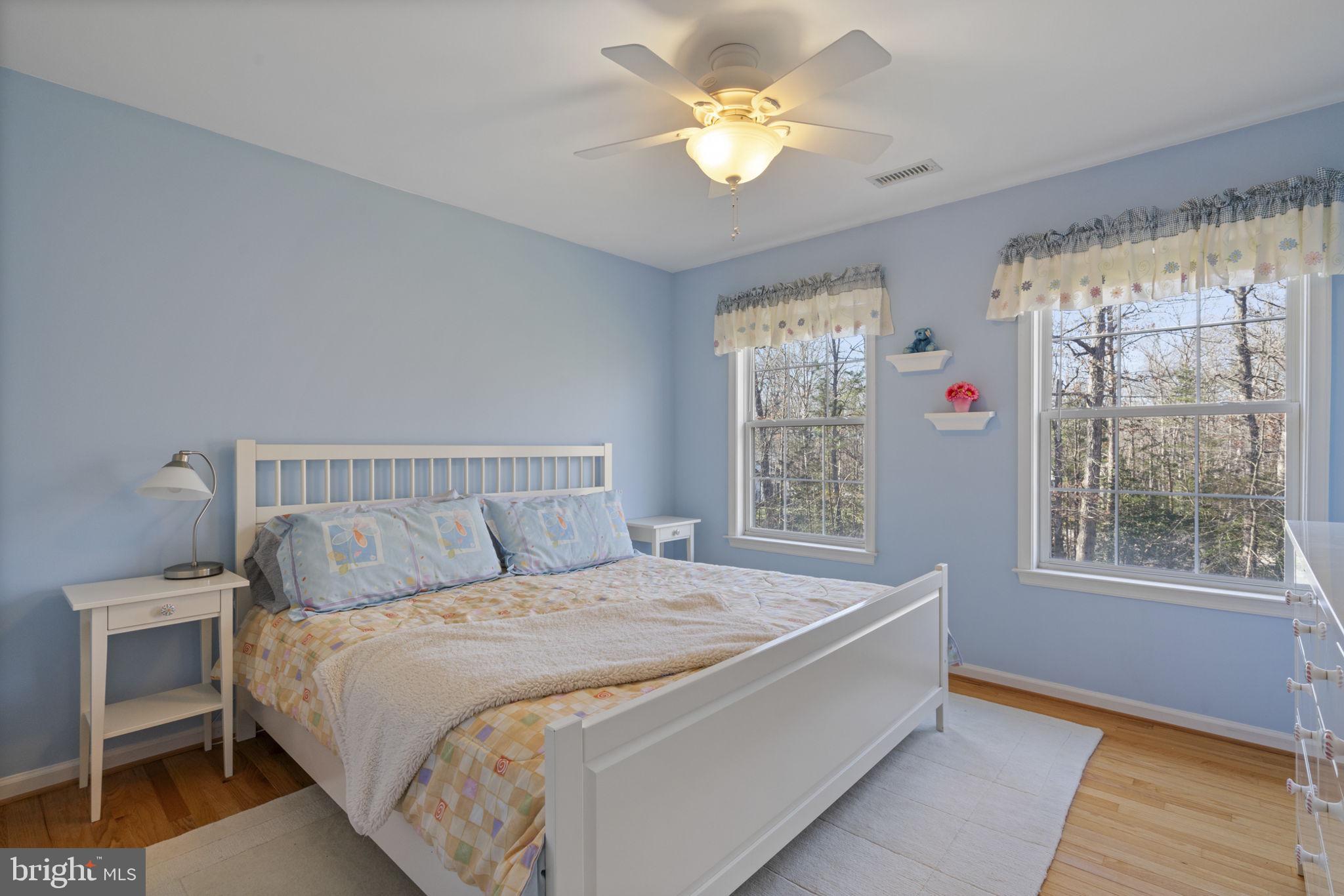 WINDSOR FOREST - Residential