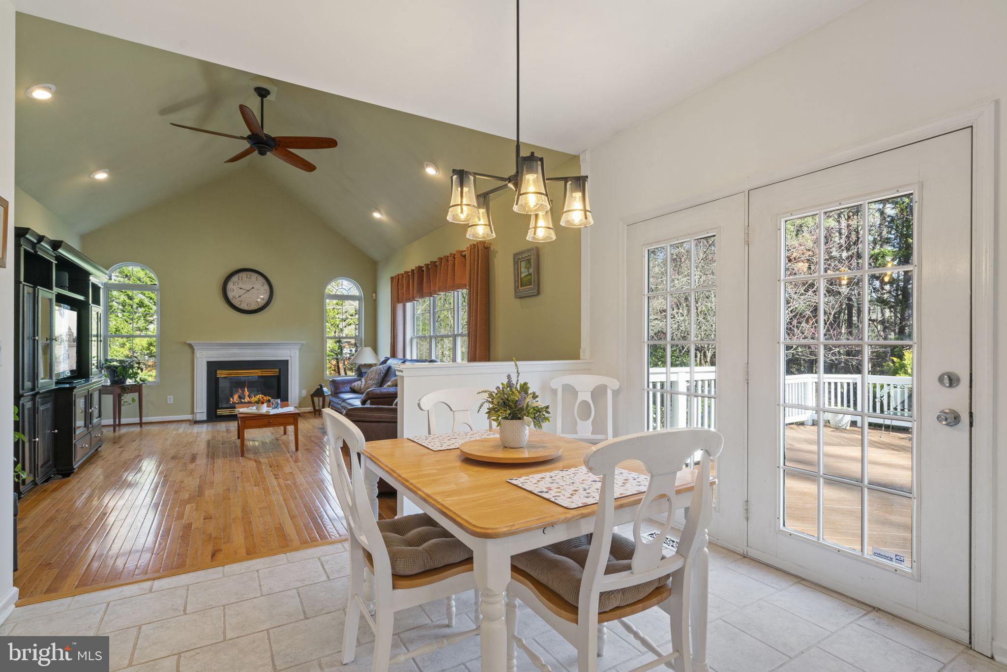 WINDSOR FOREST - Residential