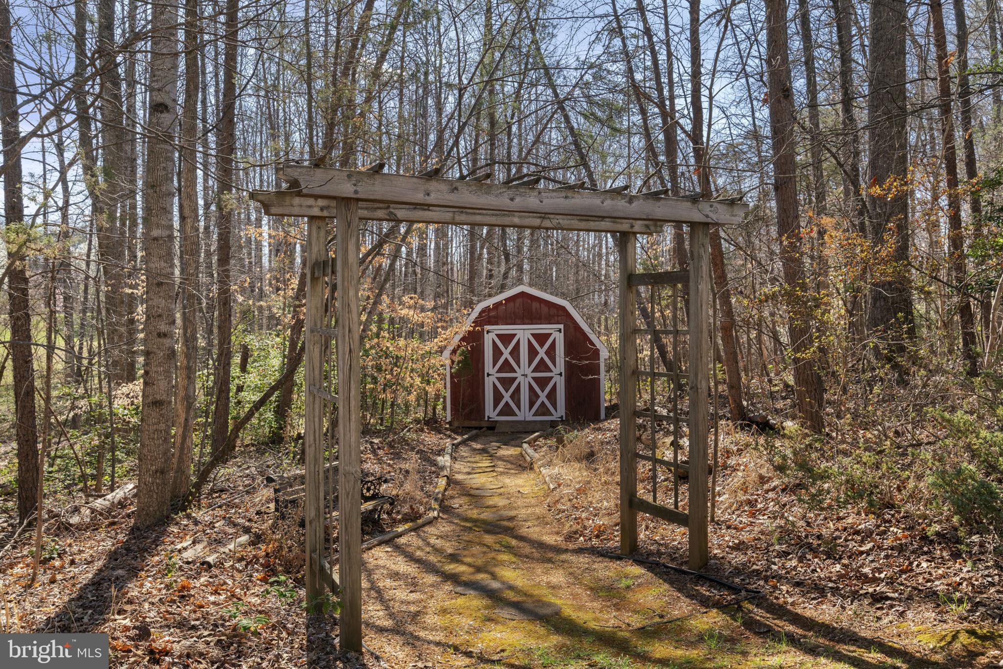 WINDSOR FOREST - Residential