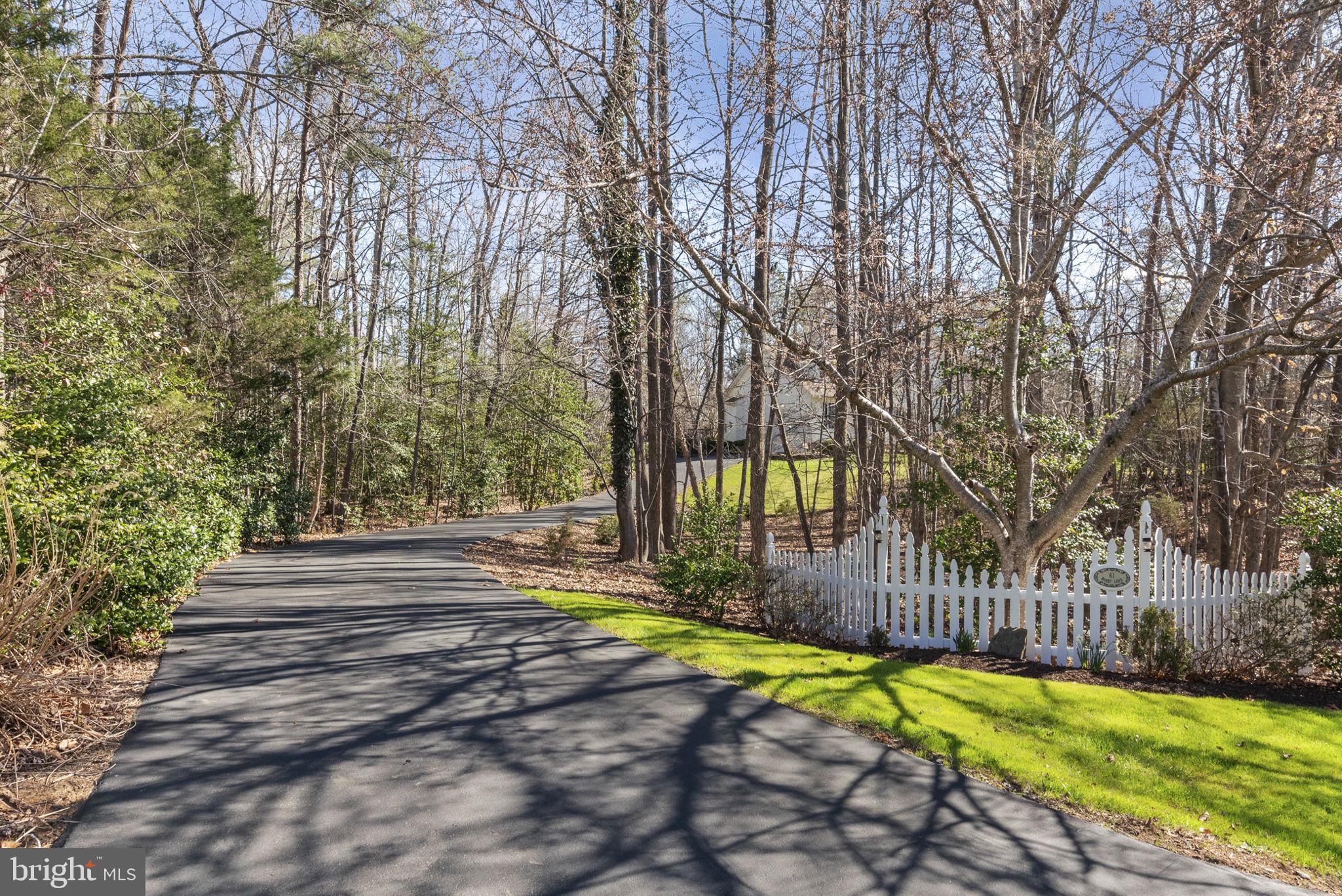 WINDSOR FOREST - Residential