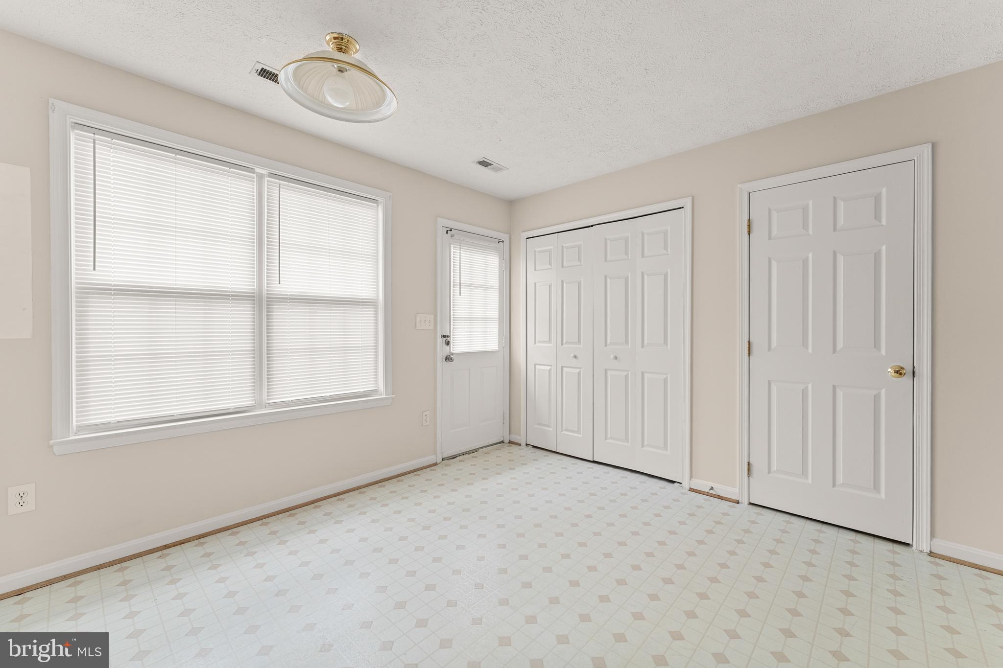 TIDEWATER PLAINS - Residential Lease