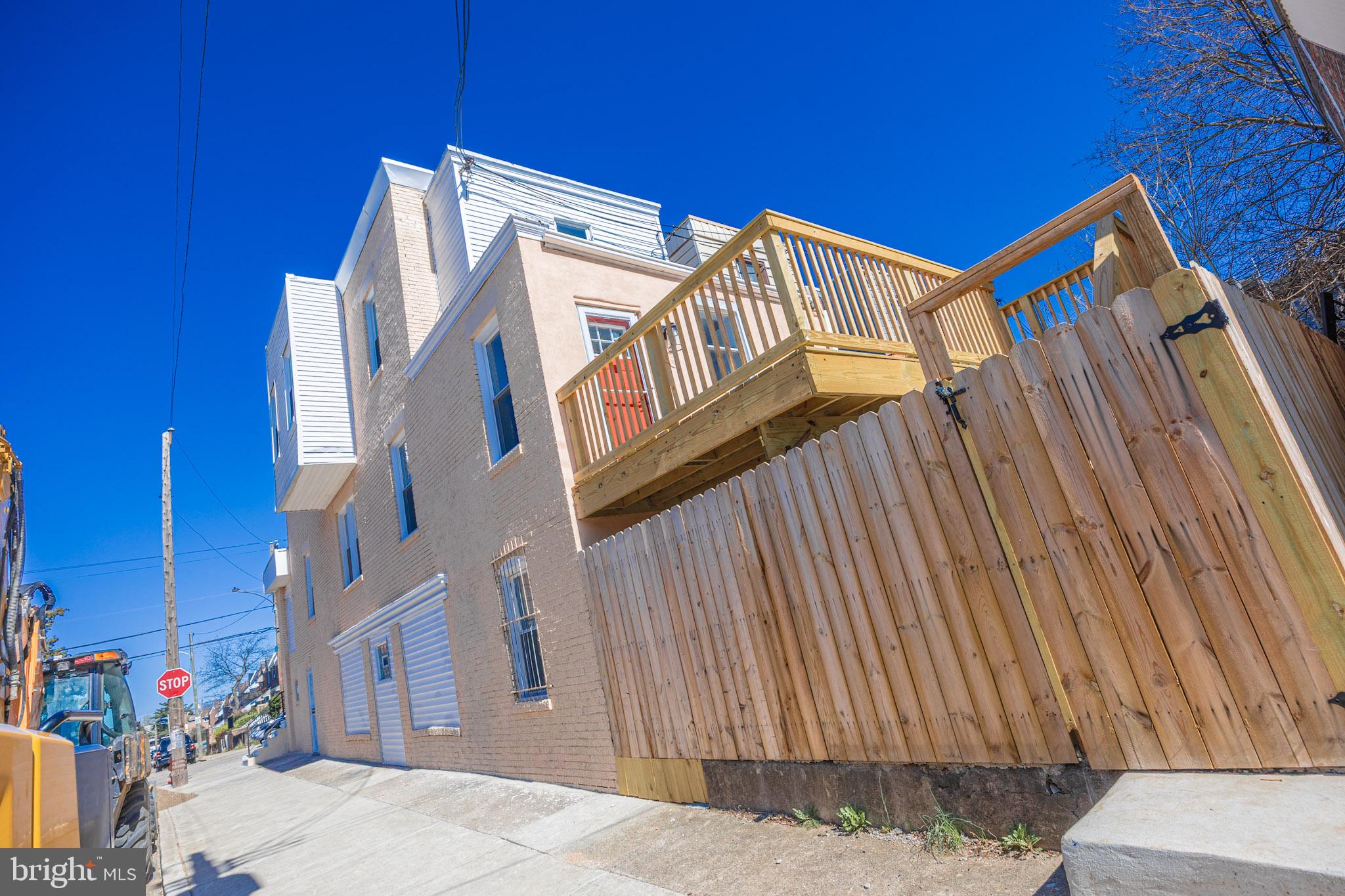 PHILADELPHIA (SOUTHWEST) - Residential