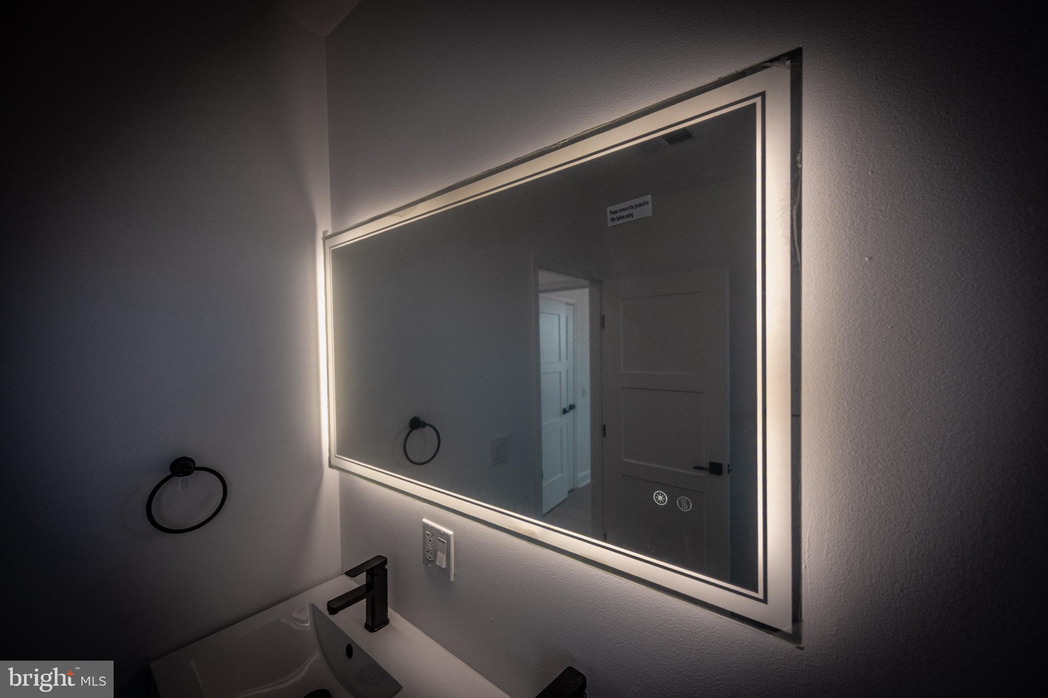 PHILADELPHIA (SOUTHWEST) - Residential