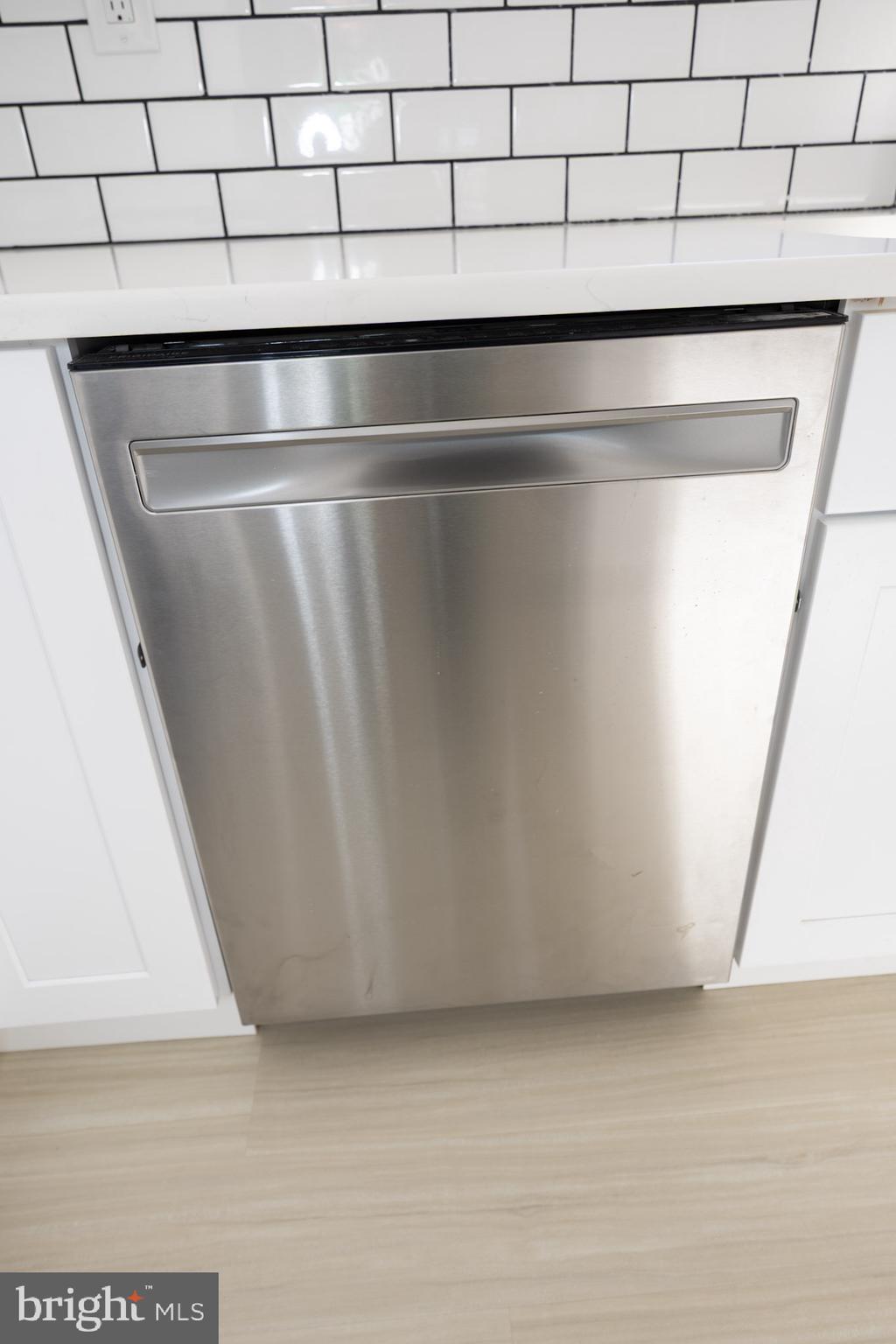 PHILADELPHIA (SOUTHWEST) - Residential