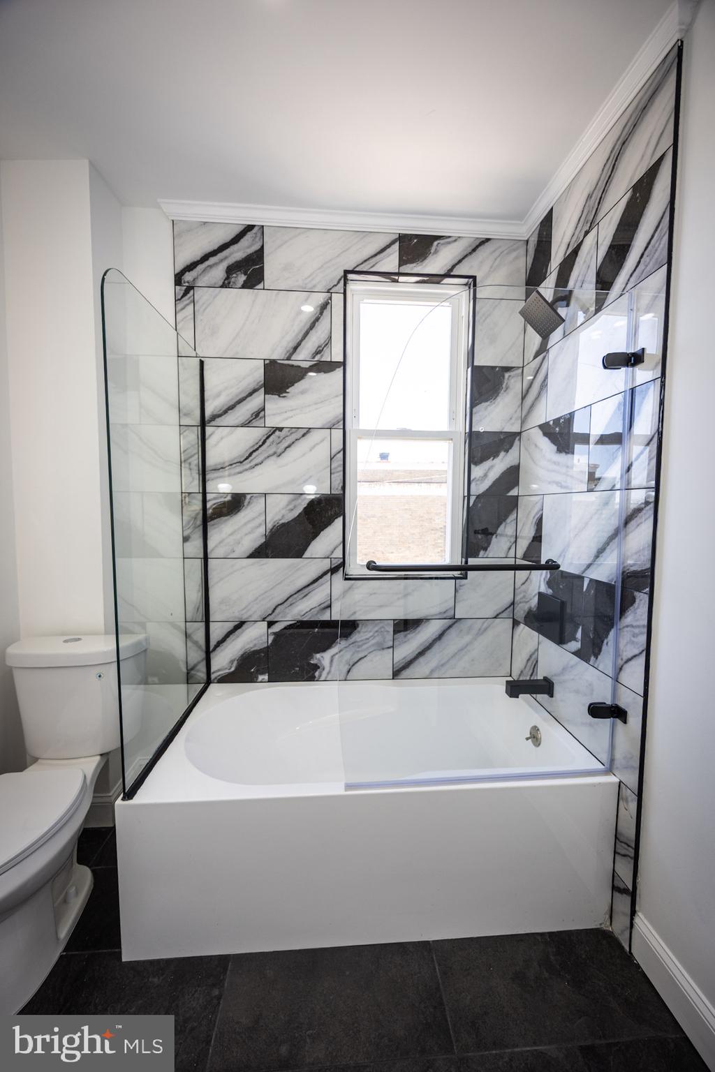 PHILADELPHIA (SOUTHWEST) - Residential