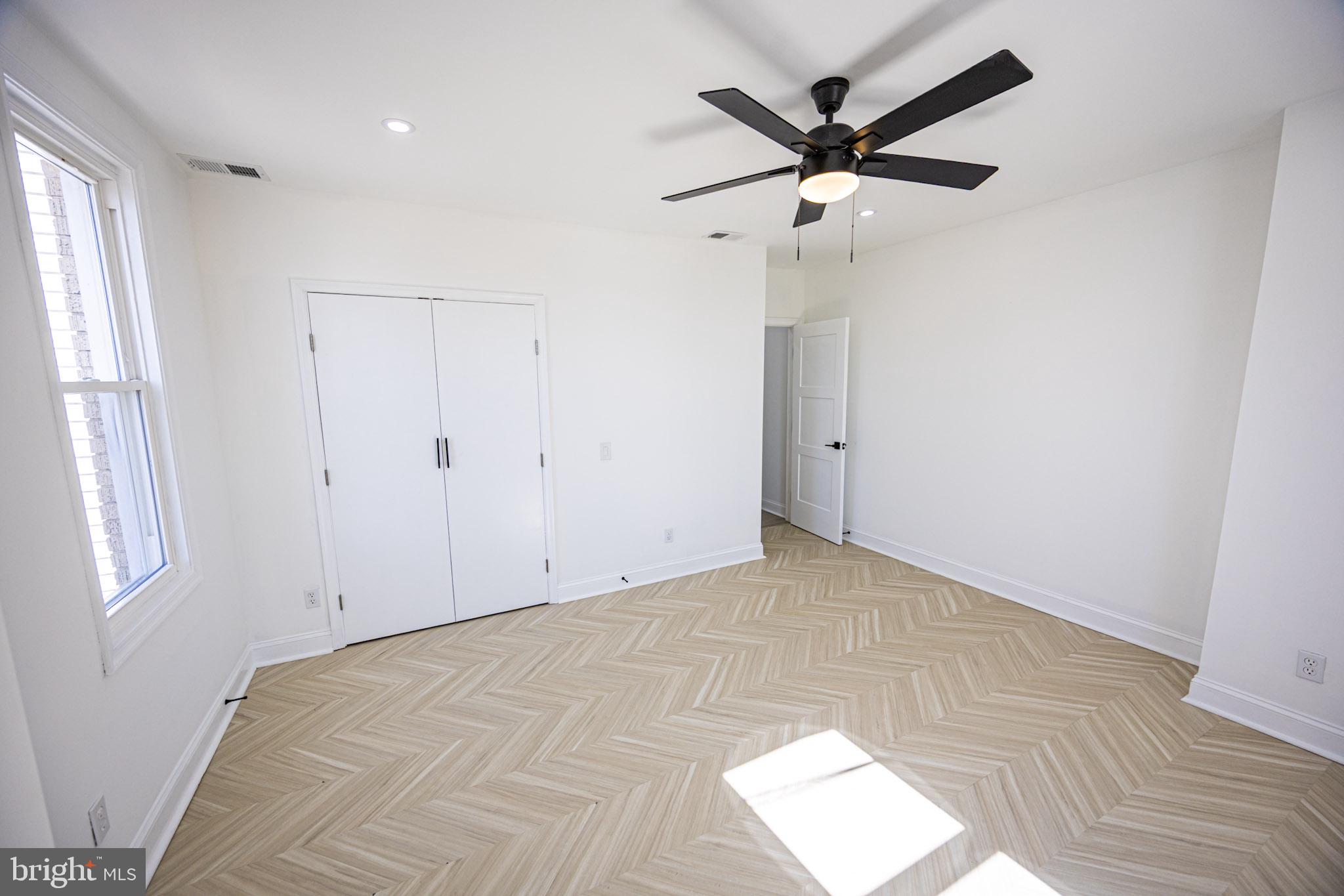 PHILADELPHIA (SOUTHWEST) - Residential