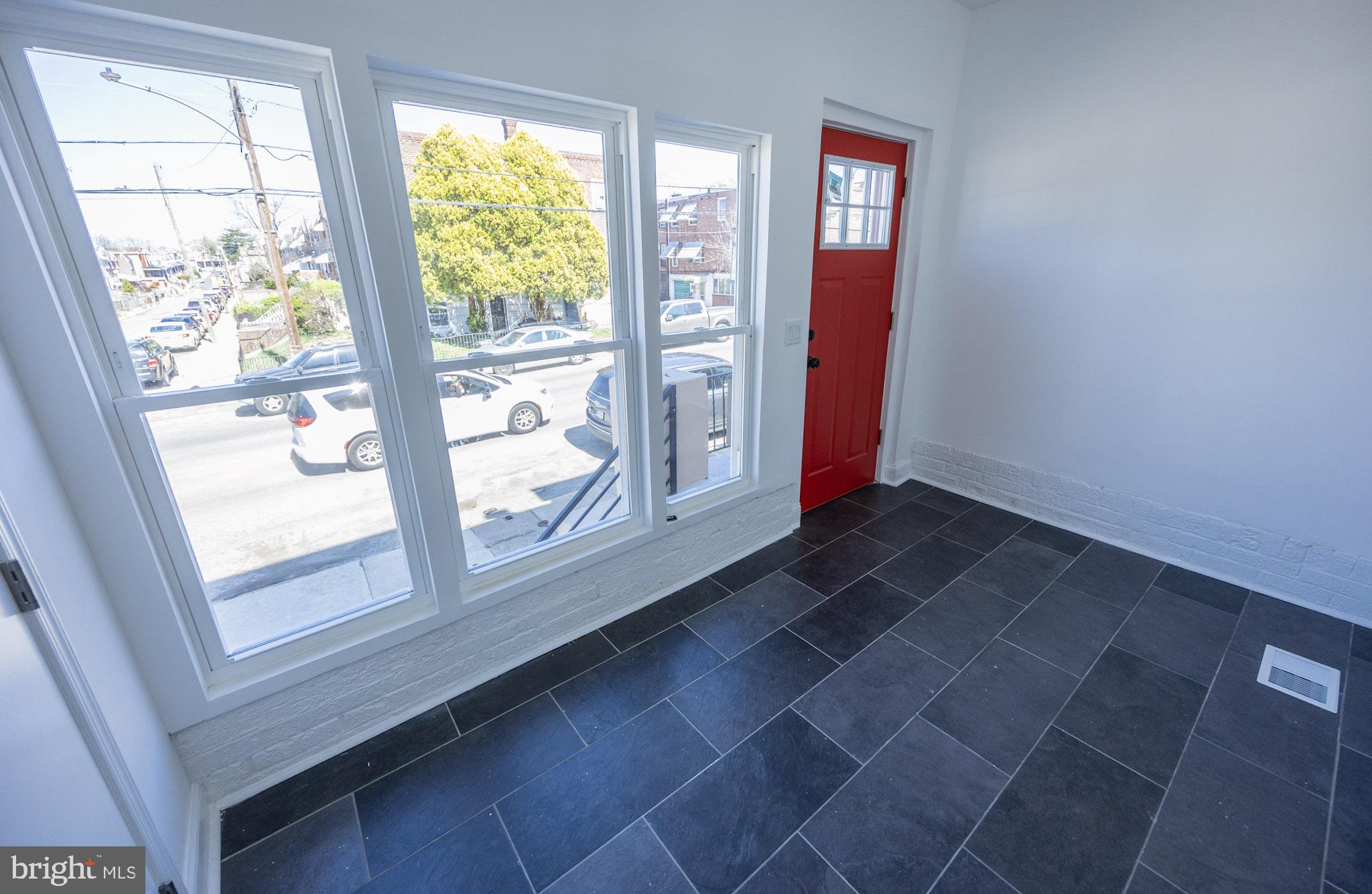 PHILADELPHIA (SOUTHWEST) - Residential