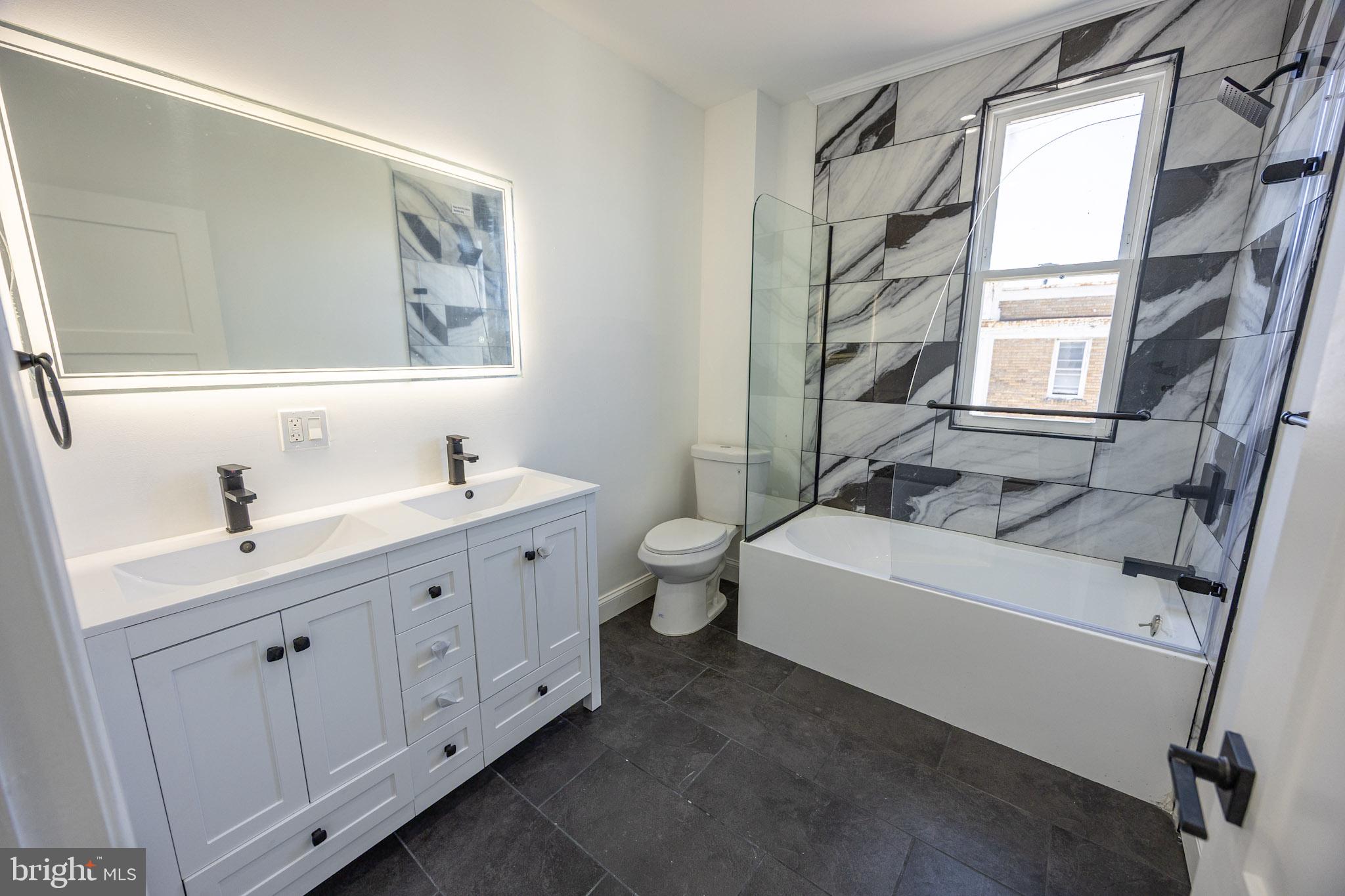 PHILADELPHIA (SOUTHWEST) - Residential