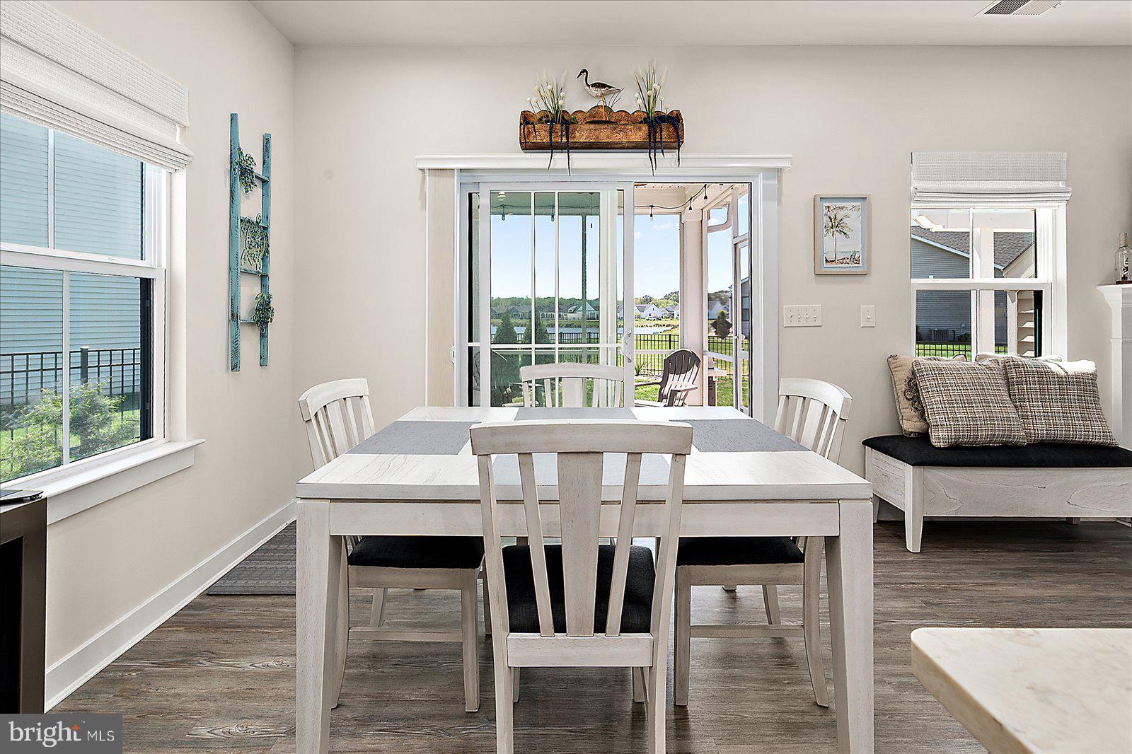 ATLANTIC LAKES - Residential