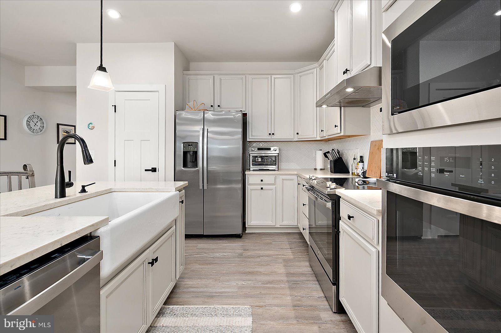 ATLANTIC LAKES - Residential