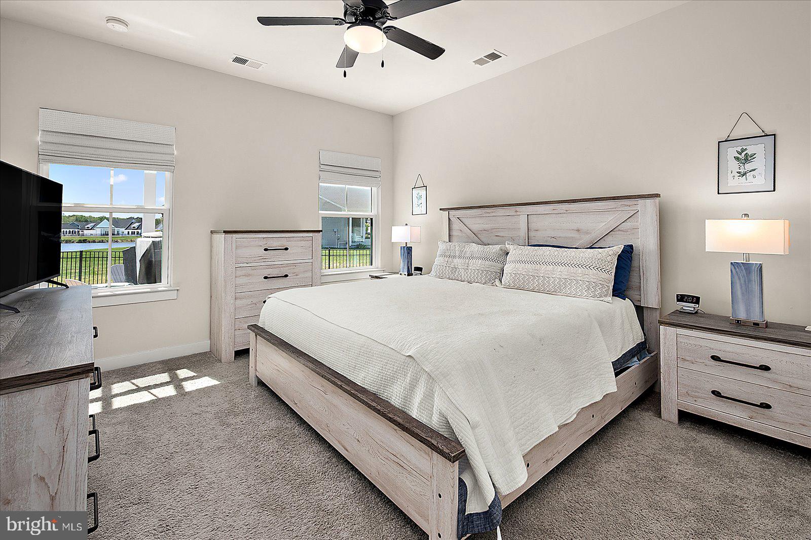 ATLANTIC LAKES - Residential
