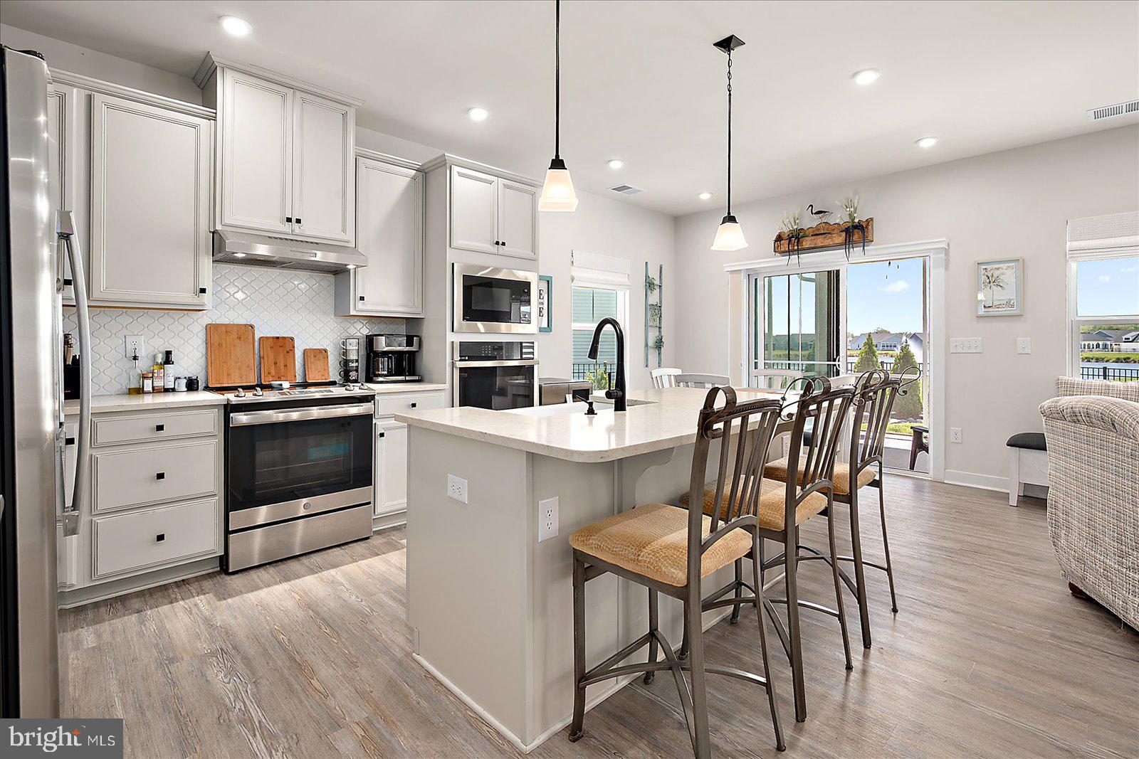 ATLANTIC LAKES - Residential