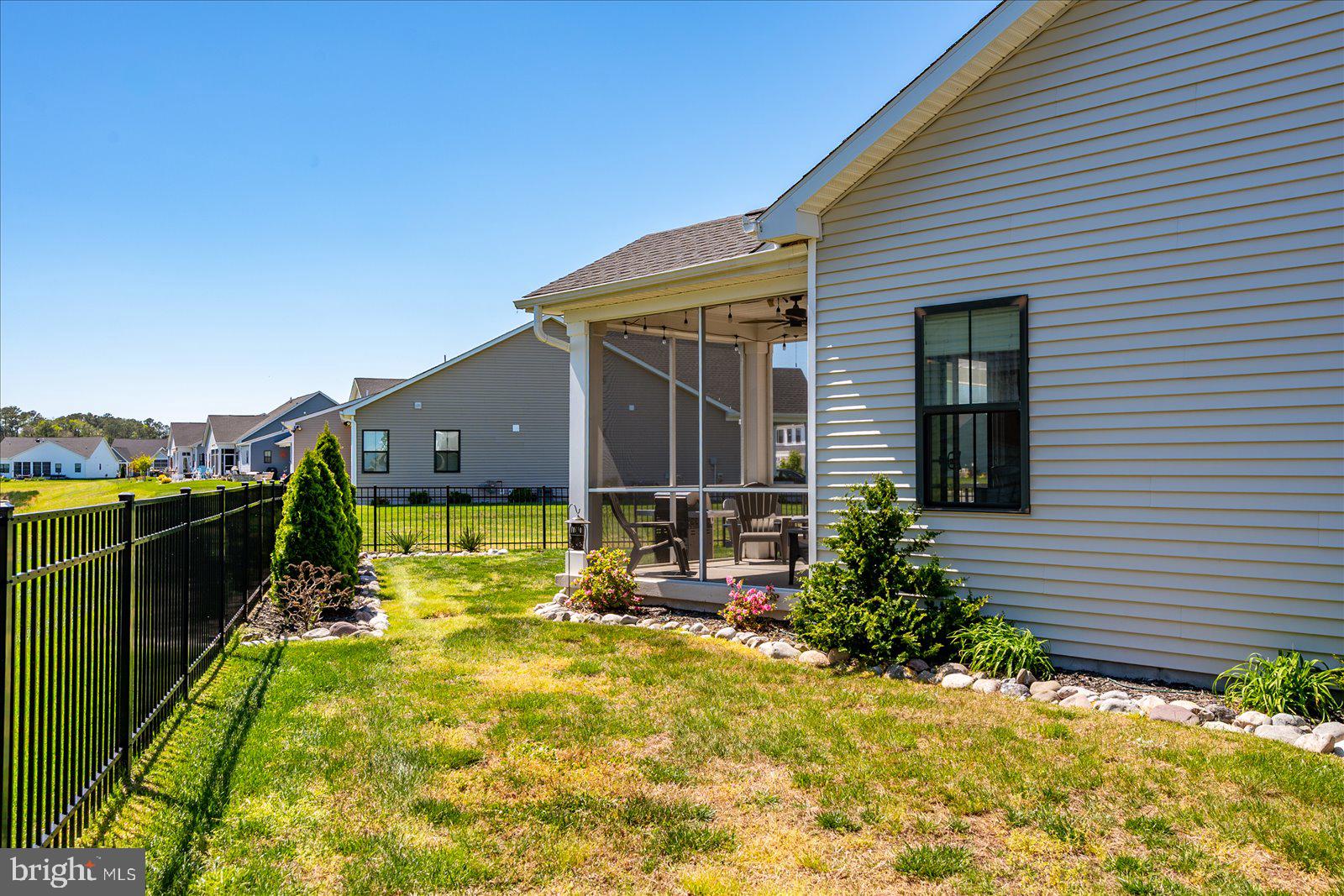 ATLANTIC LAKES - Residential