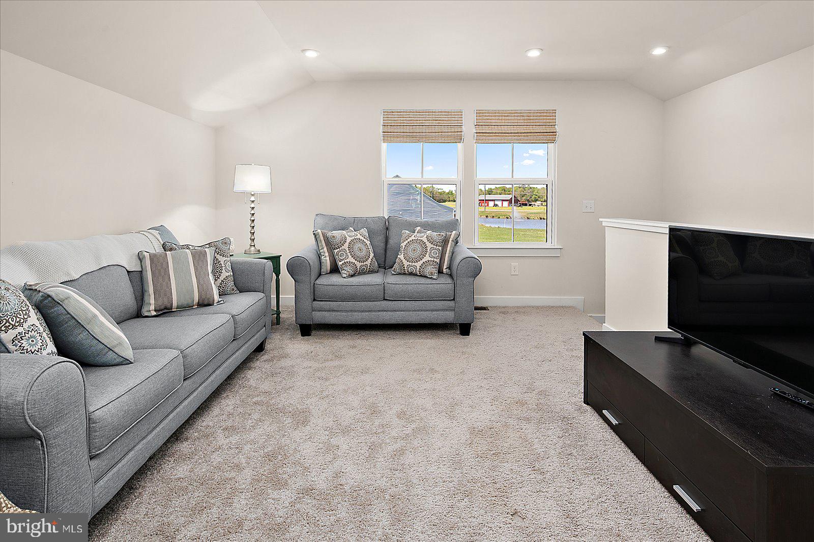 ATLANTIC LAKES - Residential
