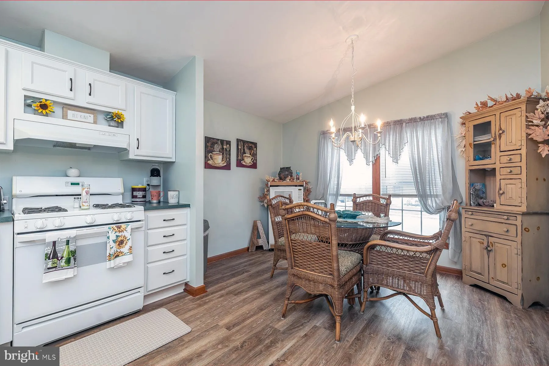 Vineland, New Jersey 08361, United States, 2 Bedrooms Bedrooms, ,2 BathroomsBathrooms,Residential,Active,195949