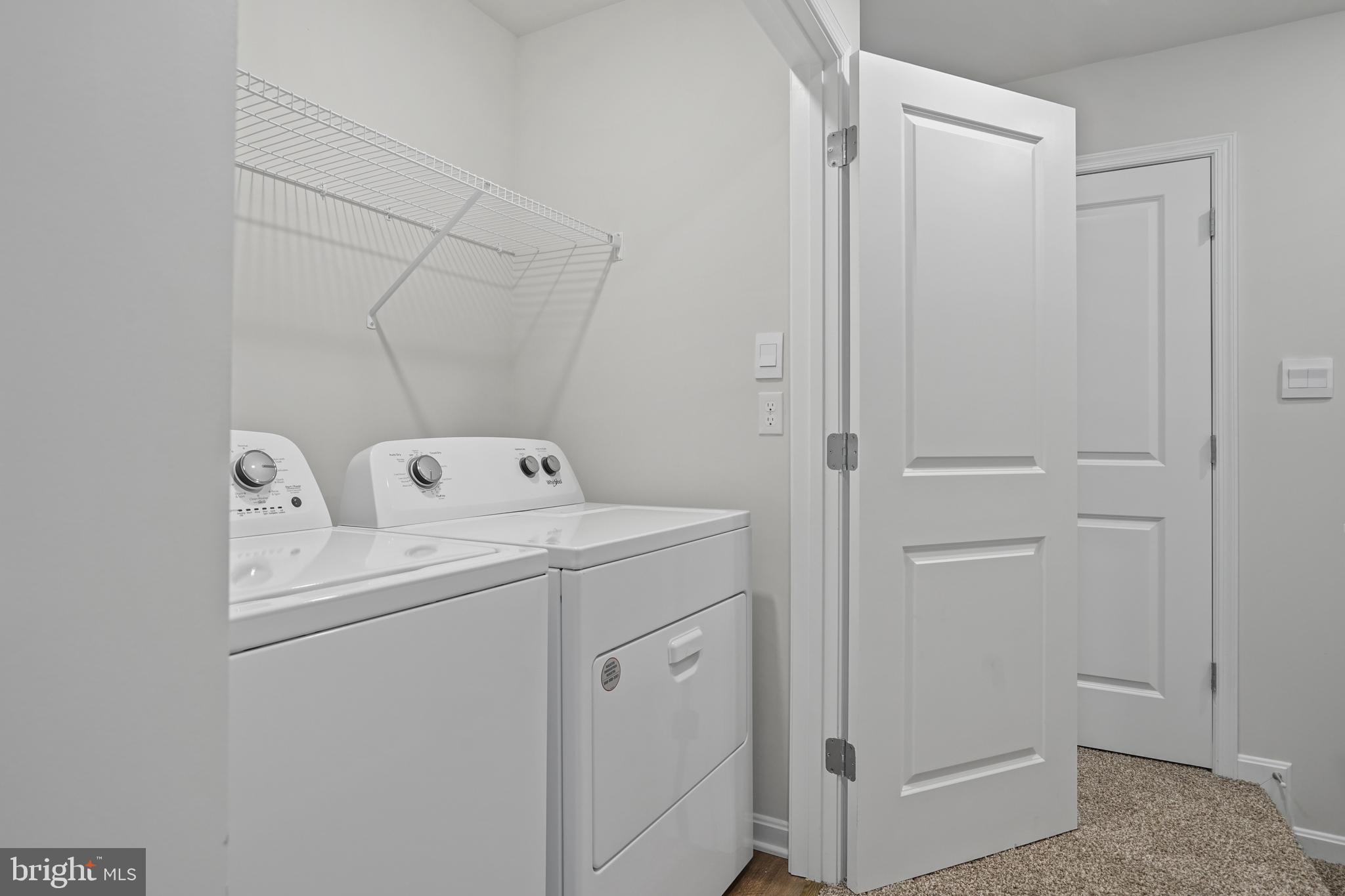 WOODYARD - Residential