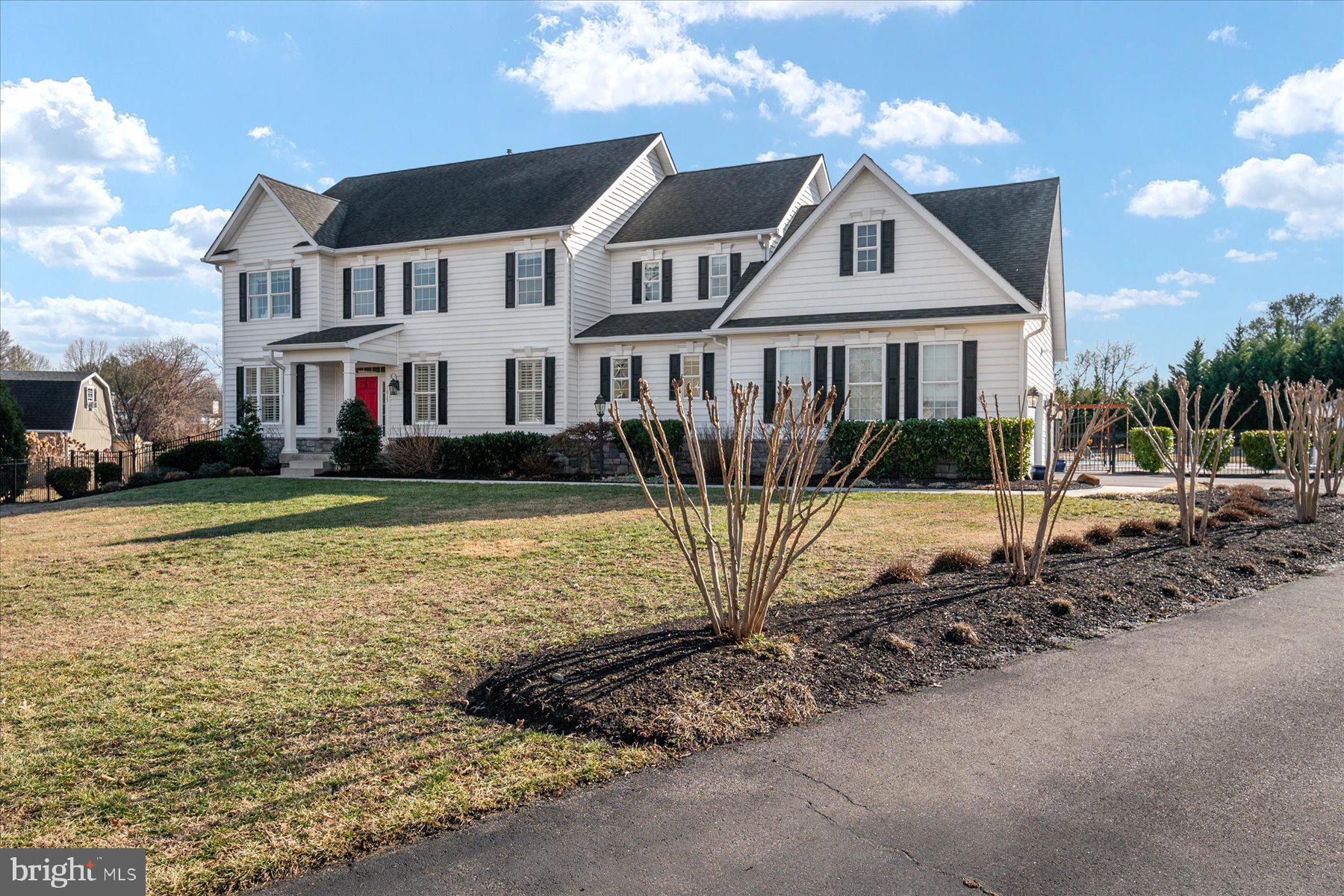 DUCKETT FARM - Residential