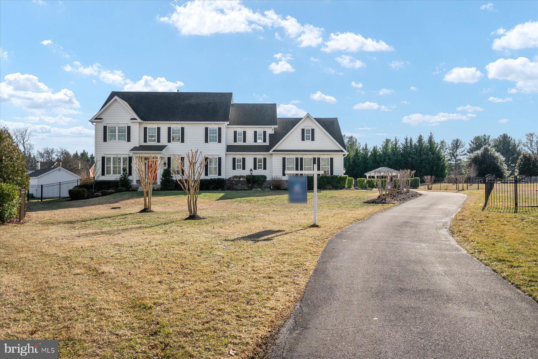 DUCKETT FARM - Residential