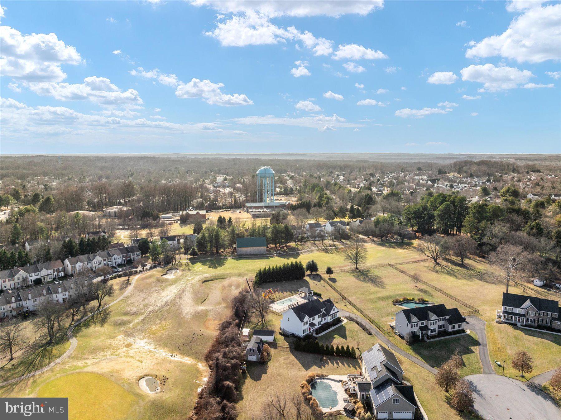 DUCKETT FARM - Residential