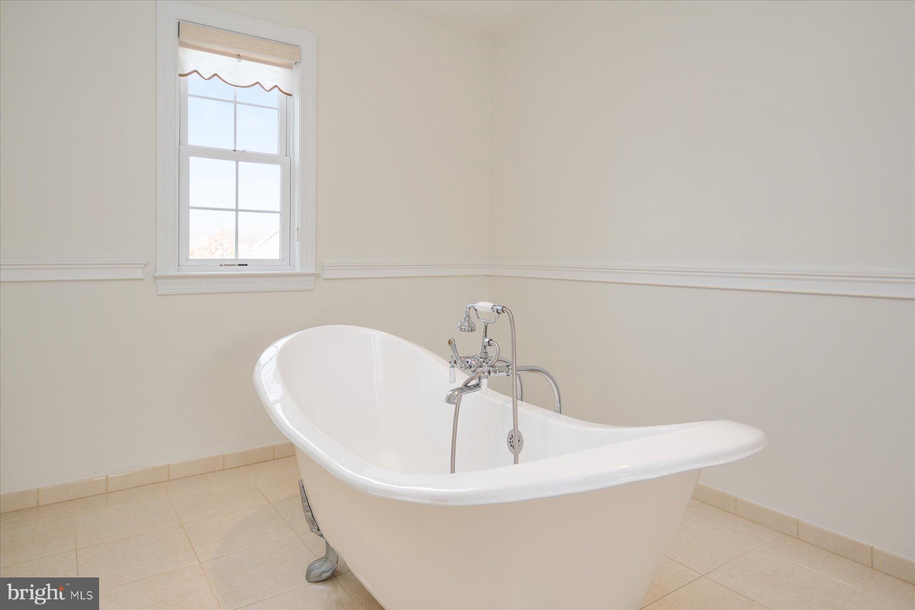 DUCKETT FARM - Residential