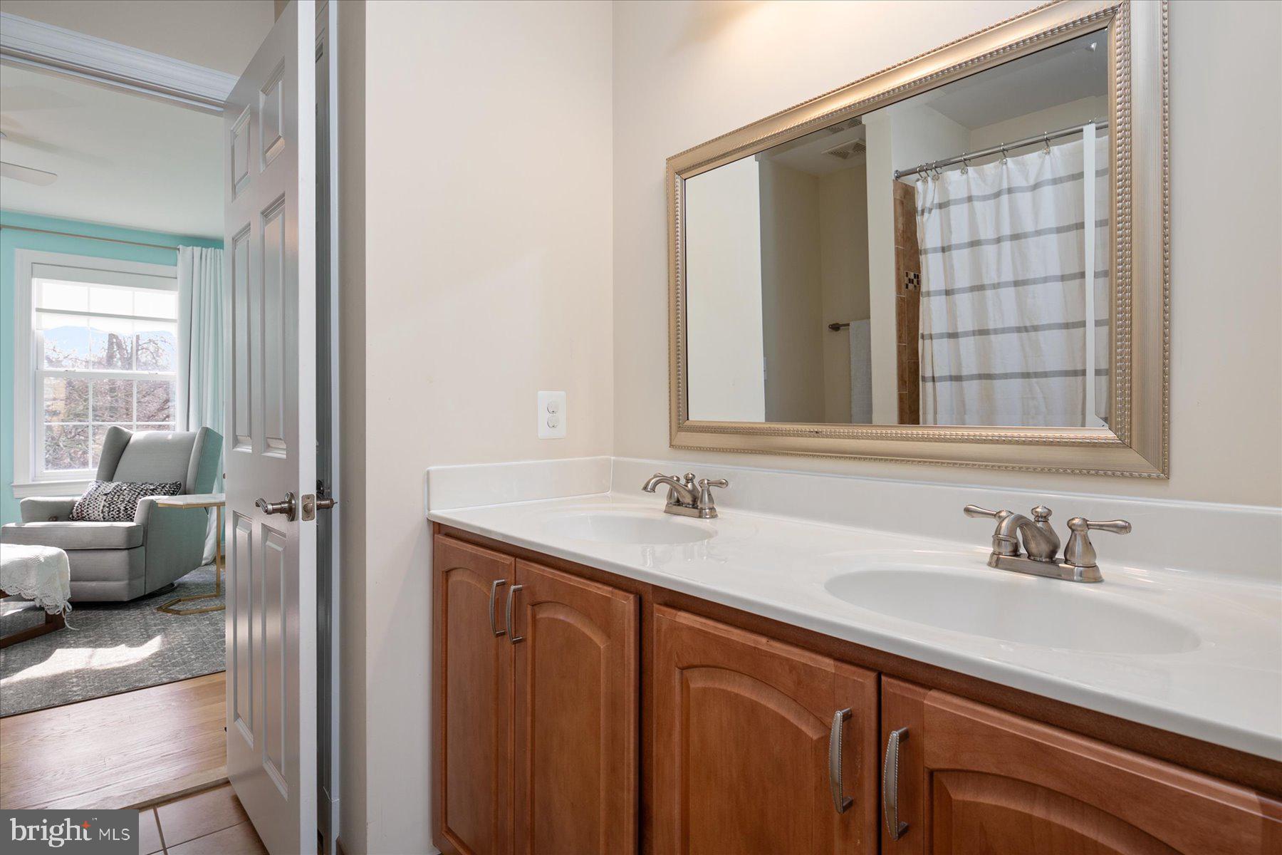 DUCKETT FARM - Residential