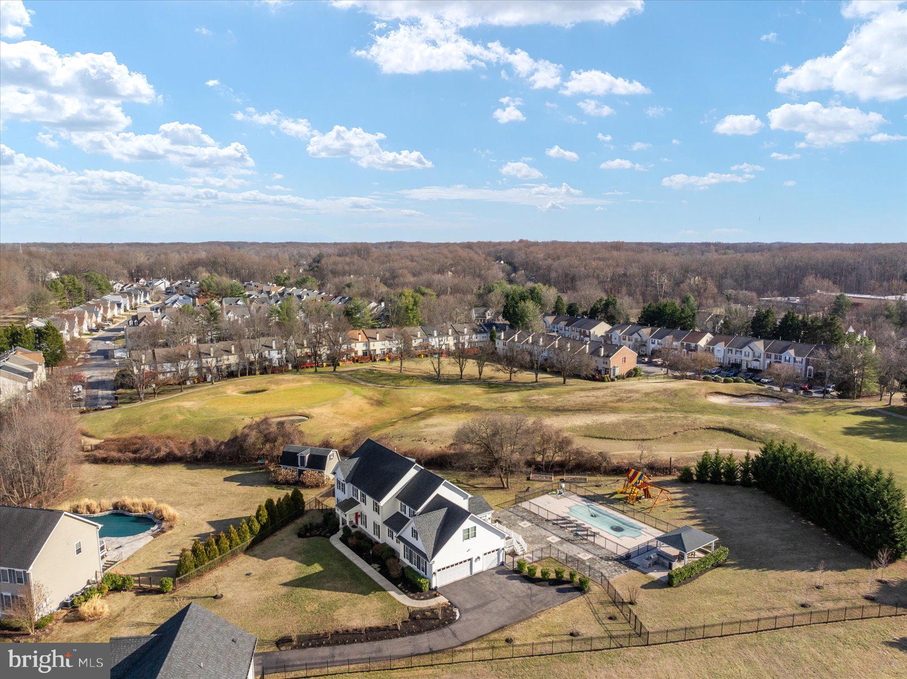 DUCKETT FARM - Residential
