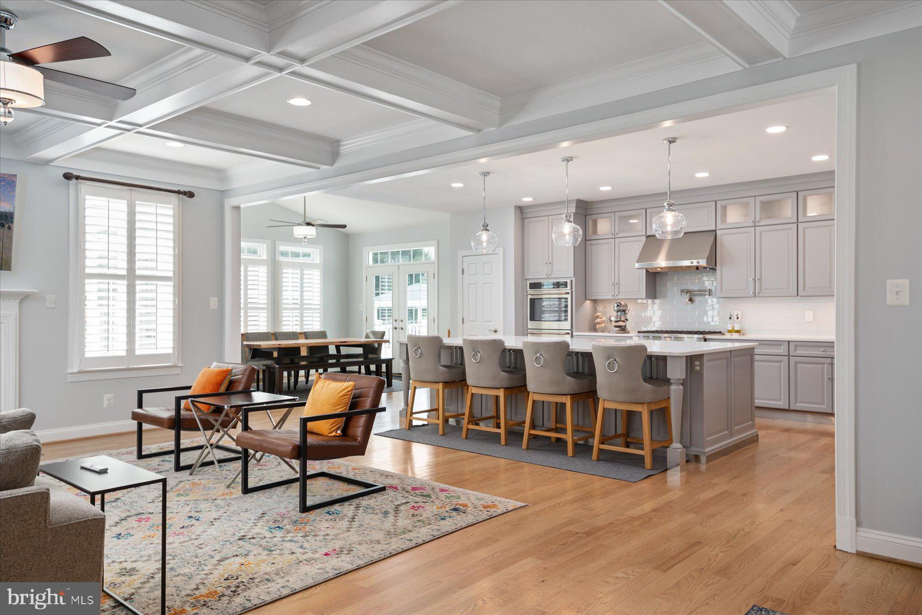 DUCKETT FARM - Residential