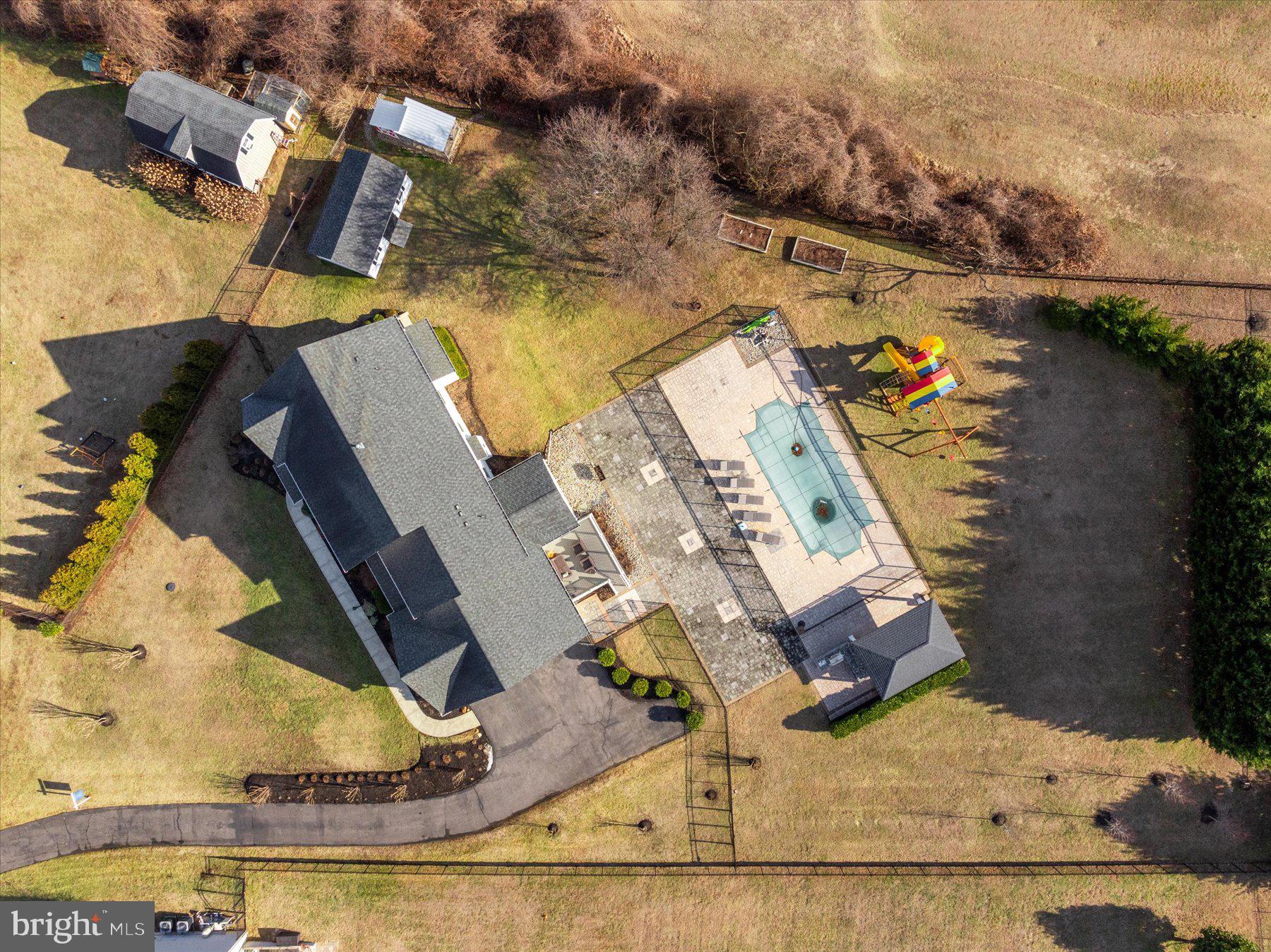 DUCKETT FARM - Residential