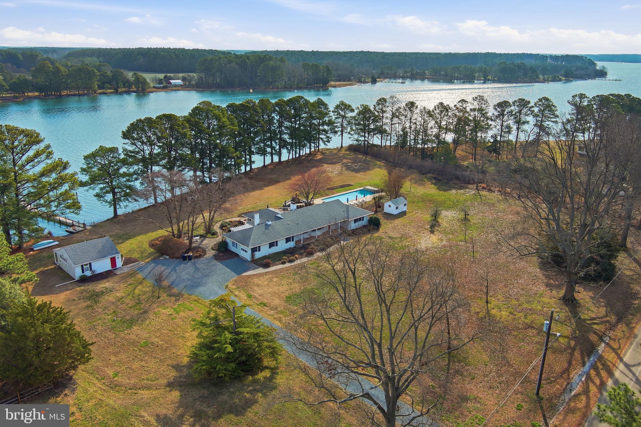 DRUM POINT - Residential