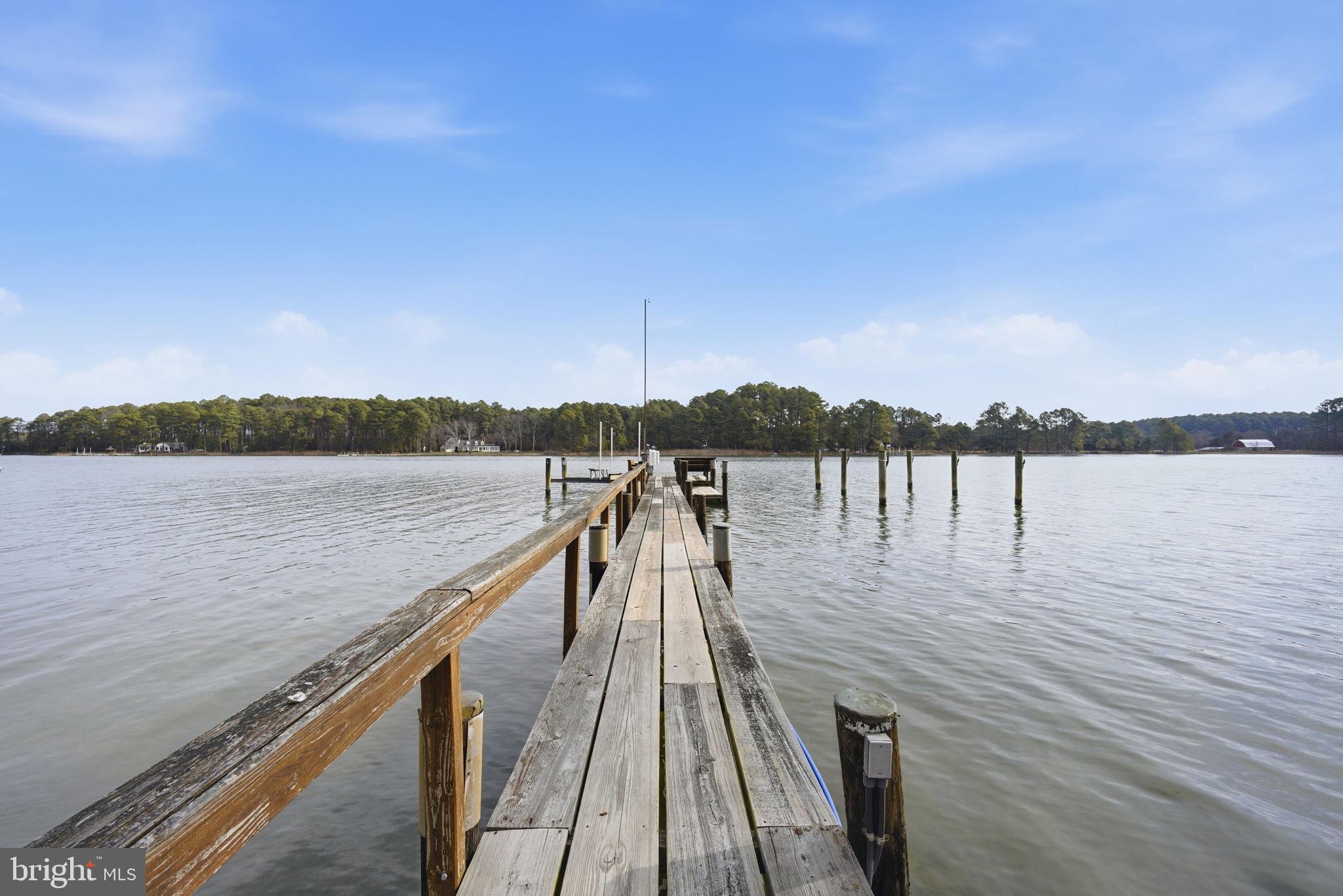 DRUM POINT - Residential