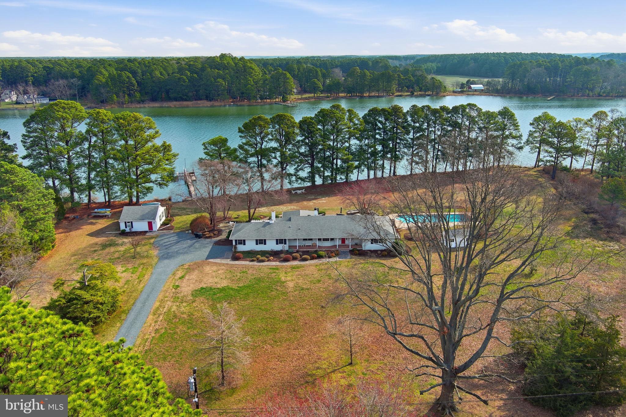 DRUM POINT - Residential