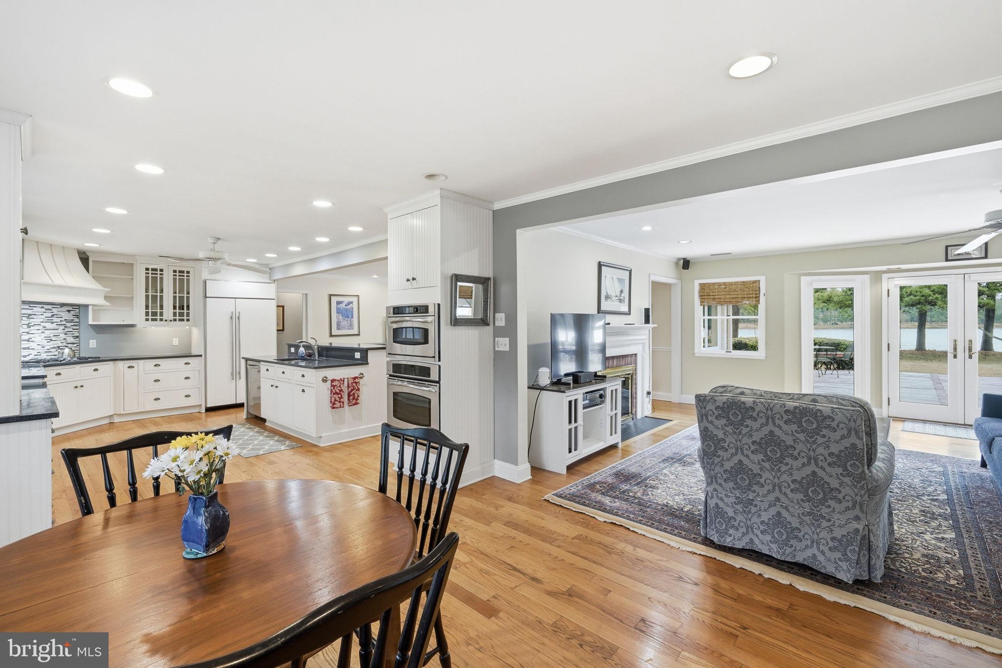 DRUM POINT - Residential