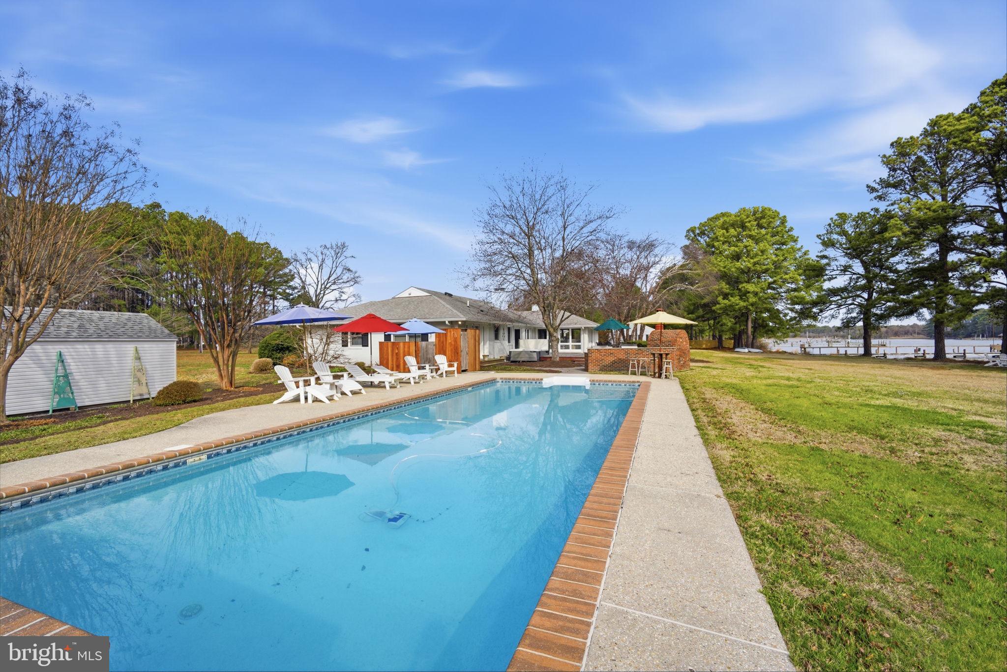 DRUM POINT - Residential