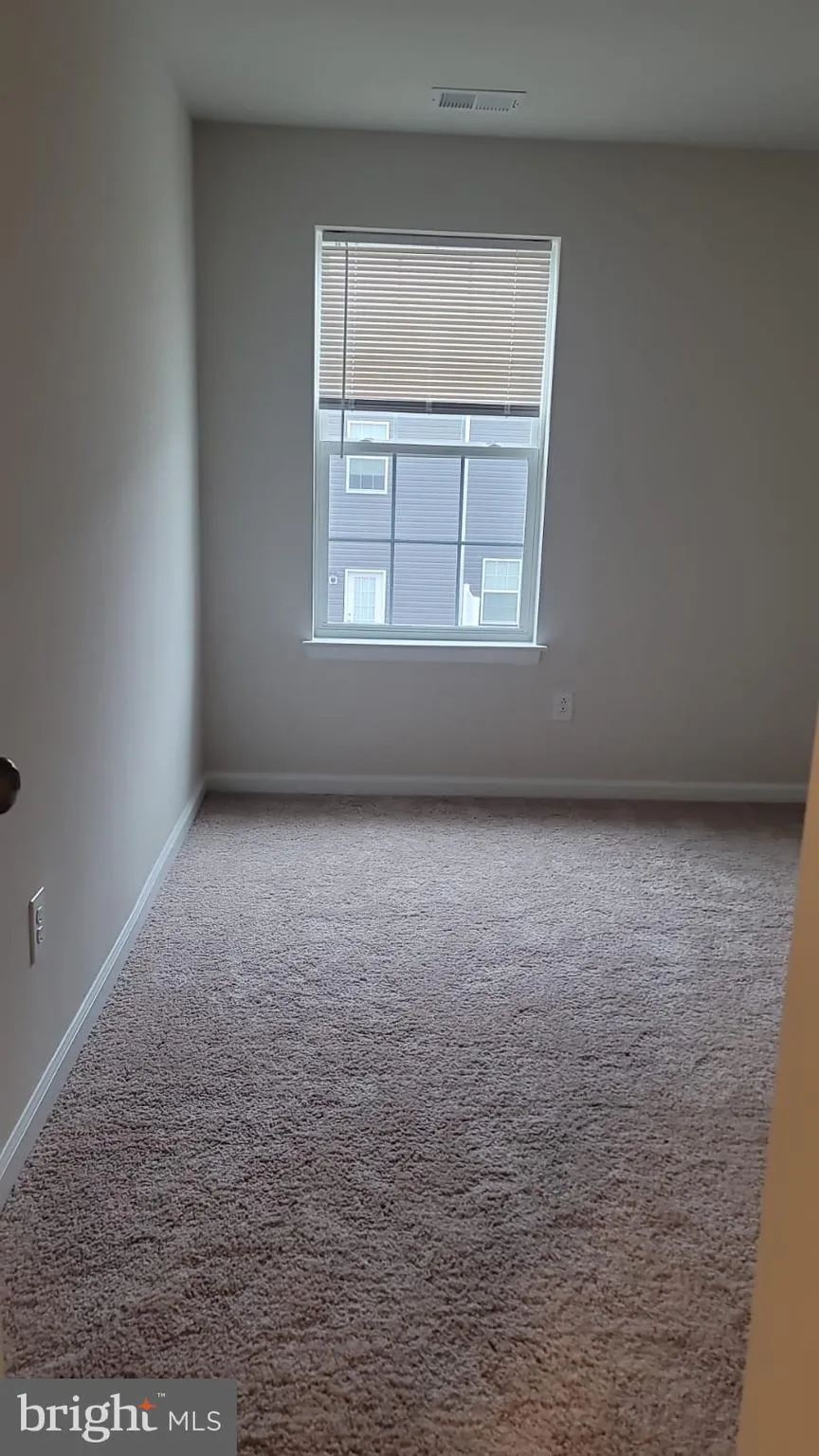 Burlington, New Jersey 08016, United States, 3 Bedrooms Bedrooms, ,3 BathroomsBathrooms,Residential,Active,77135