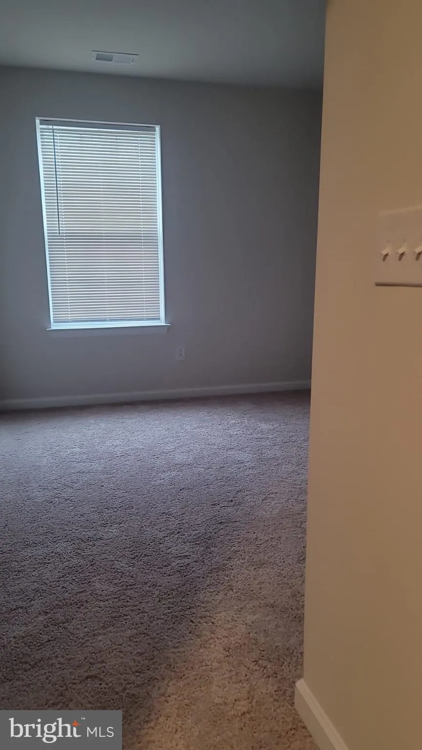 Burlington, New Jersey 08016, United States, 3 Bedrooms Bedrooms, ,3 BathroomsBathrooms,Residential,Active,77135