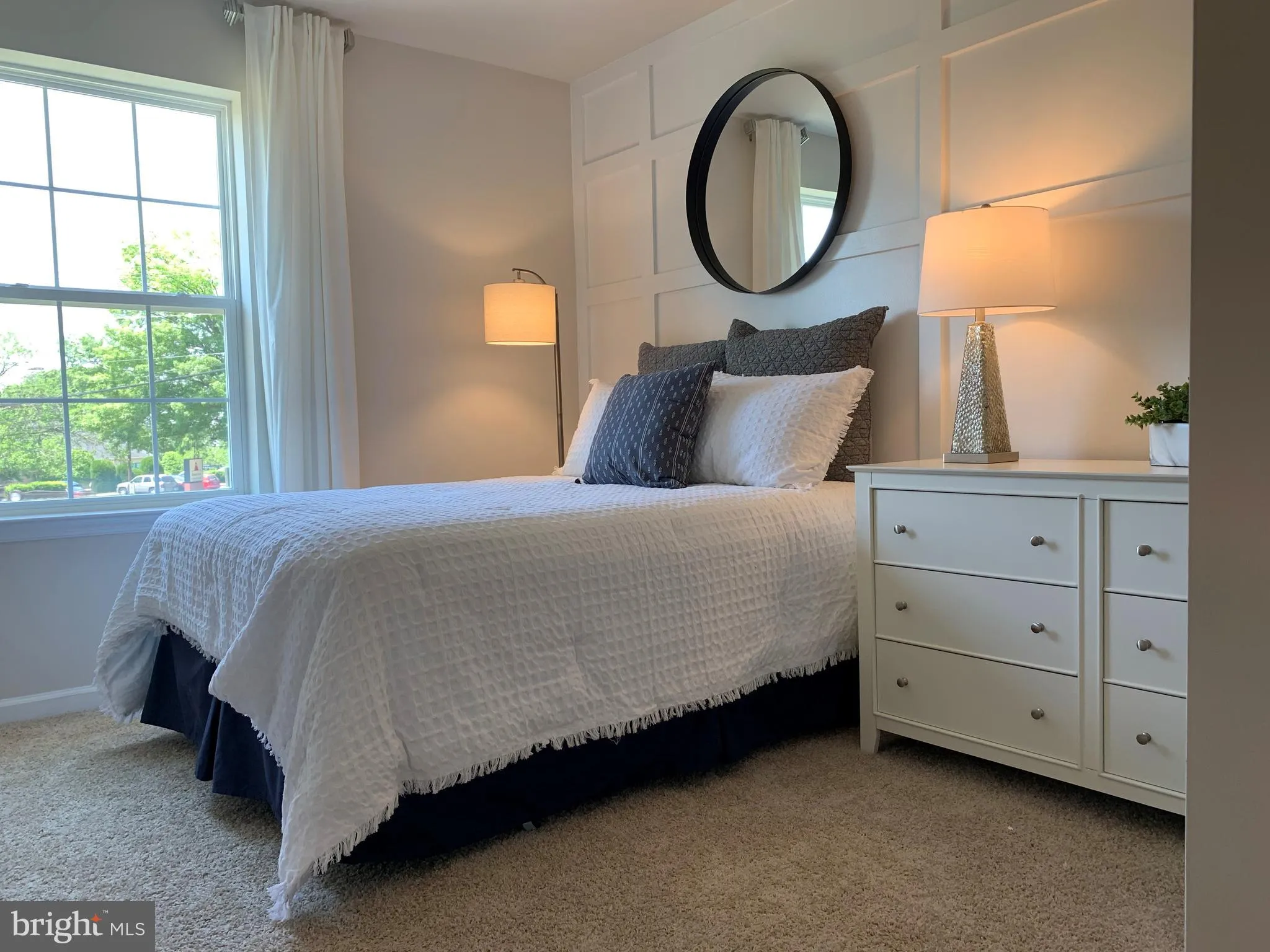 Burlington, New Jersey 08016, United States, 3 Bedrooms Bedrooms, ,3 BathroomsBathrooms,Residential,Active,77135