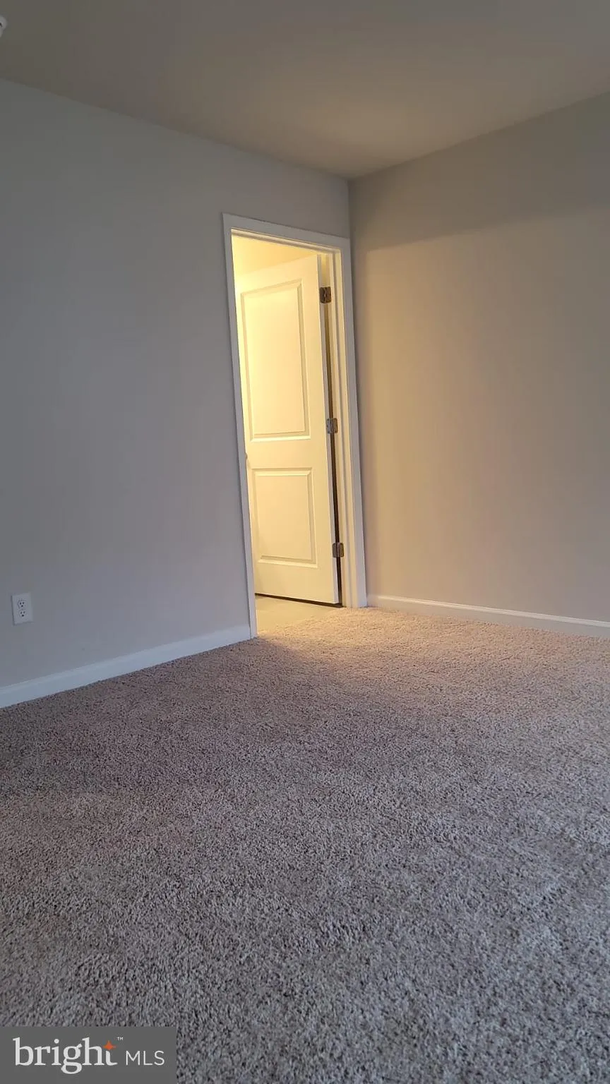 Burlington, New Jersey 08016, United States, 3 Bedrooms Bedrooms, ,3 BathroomsBathrooms,Residential,Active,77135