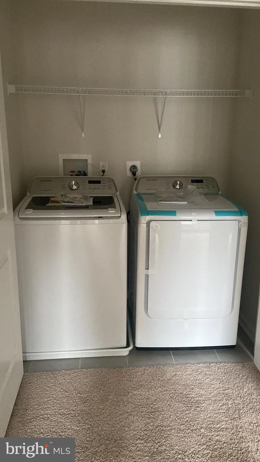 Burlington, New Jersey 08016, United States, 3 Bedrooms Bedrooms, ,3 BathroomsBathrooms,Residential,Active,77135