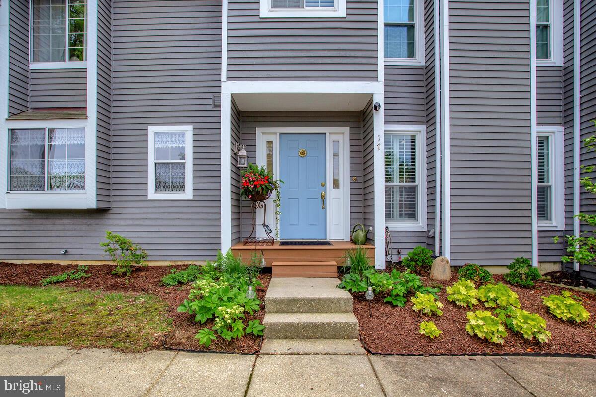 EDGEWOOD GREEN - Residential