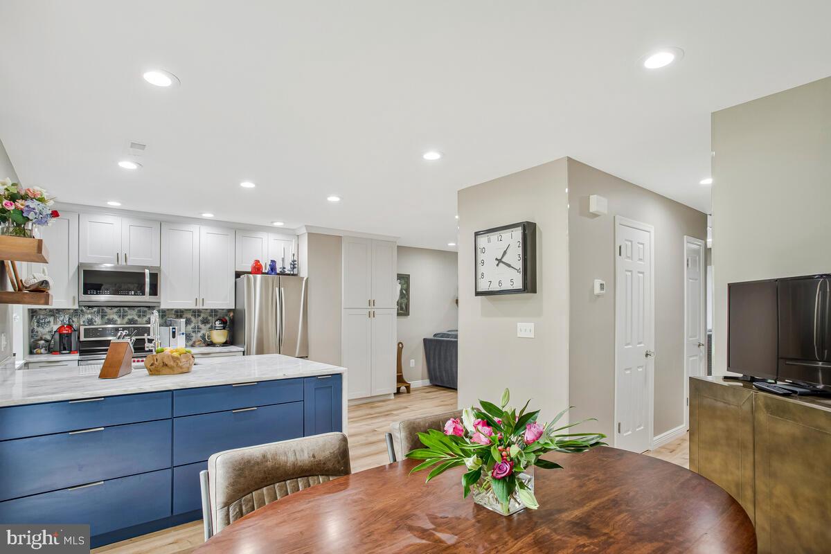 EDGEWOOD GREEN - Residential