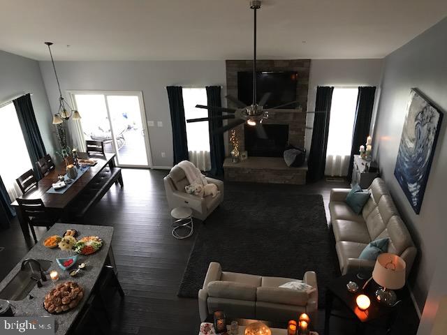 518 RISEN STAR COURT