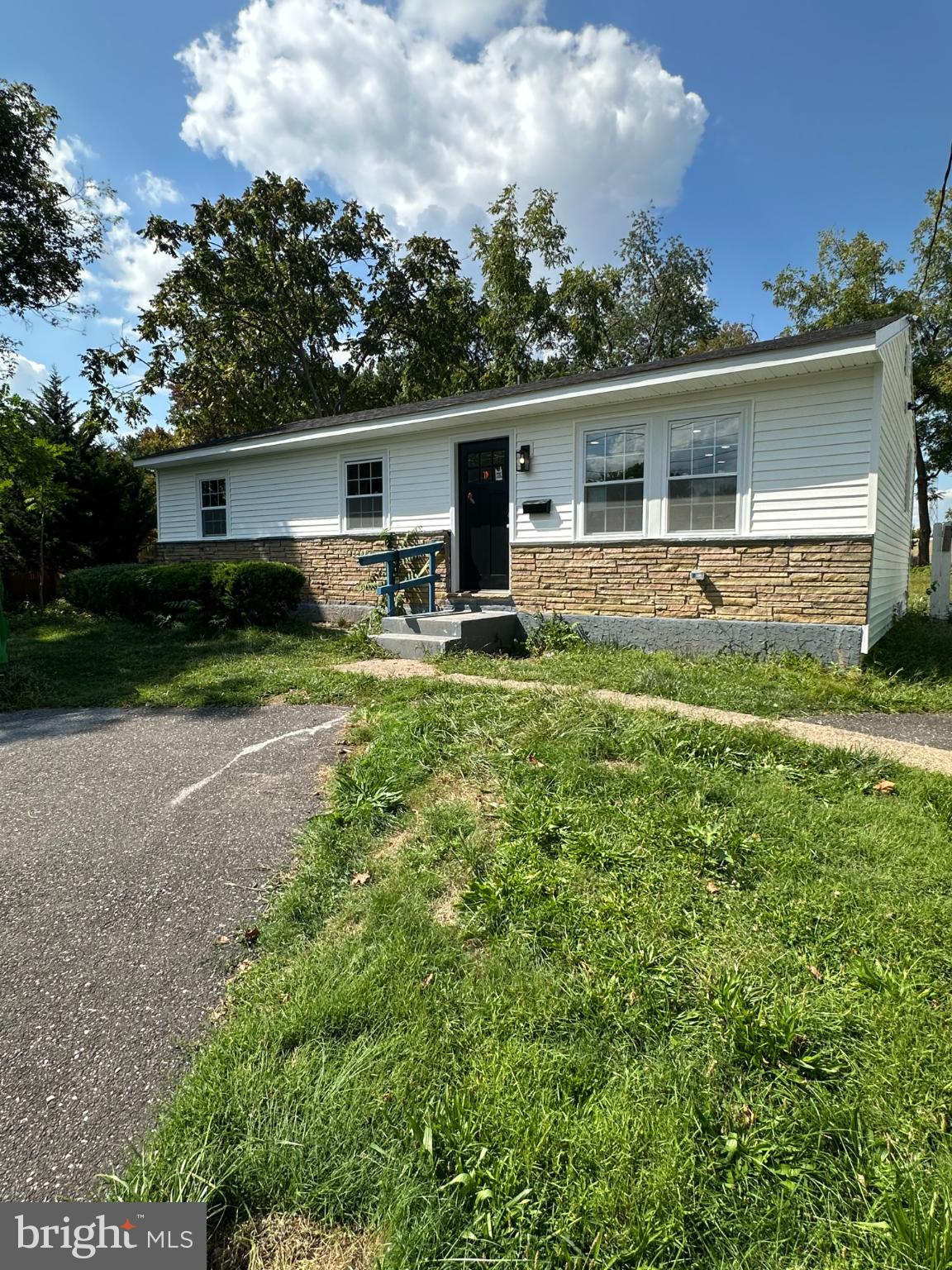 Discover the charm of this beautifully renovated ranch-style home in the Green Lawn Park neighborhood. Set on a generous 0.29-acre lot, this inviting residence features three spacious bedrooms and two full bathrooms, perfect for comfortable living. This is a fully renovated home, featuring a brand-new roof and HVAC system, ensuring peace of mind for years to come. With a focus on modern living, the 2025 renovations enhance both functionality and style, creating a warm and welcoming atmosphere throughout. The full basement offers endless possibilities for customization. Enjoy the convenience of a driveway for easy parking and access. Step outside to appreciate the expansive yard, perfect for outdoor activities or simply relaxing in nature.